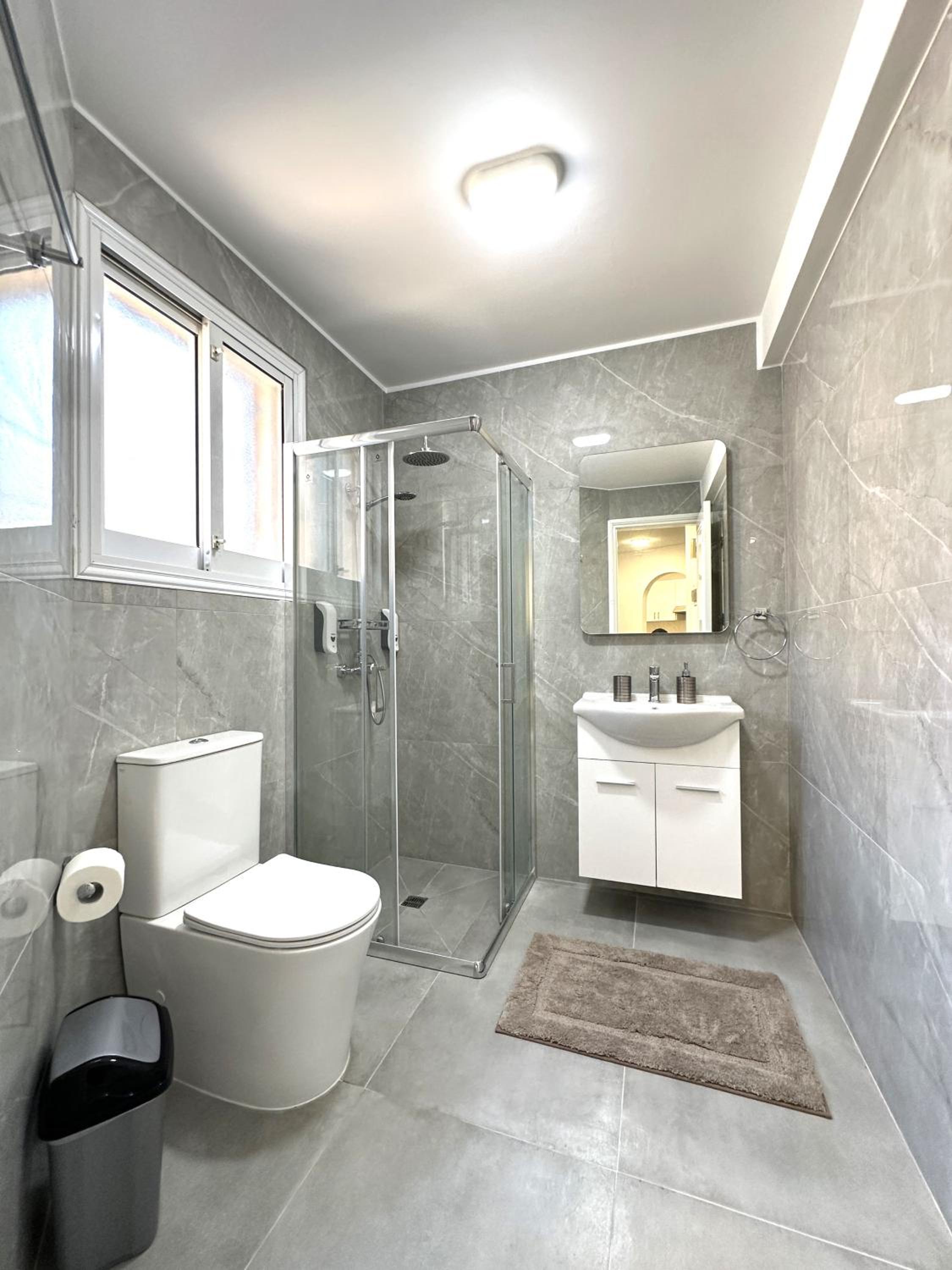 H&O Elegant Maisonette in Paradise Garden