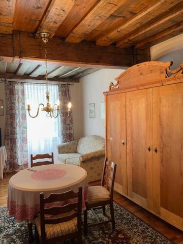 Ferienwohnungen Taverne