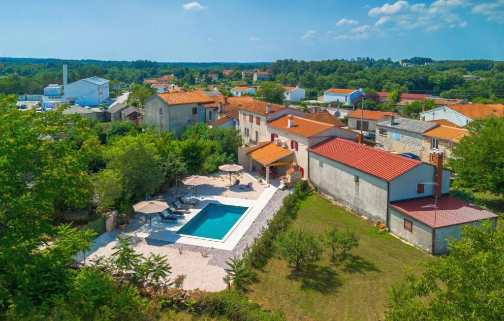 Beautiful Villa Ortensija with pool in Pazin view 3