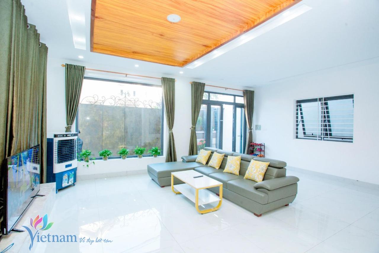 Biệt Thự LÊ NGỌC HÂN Hồ Bơi Xanh view 3