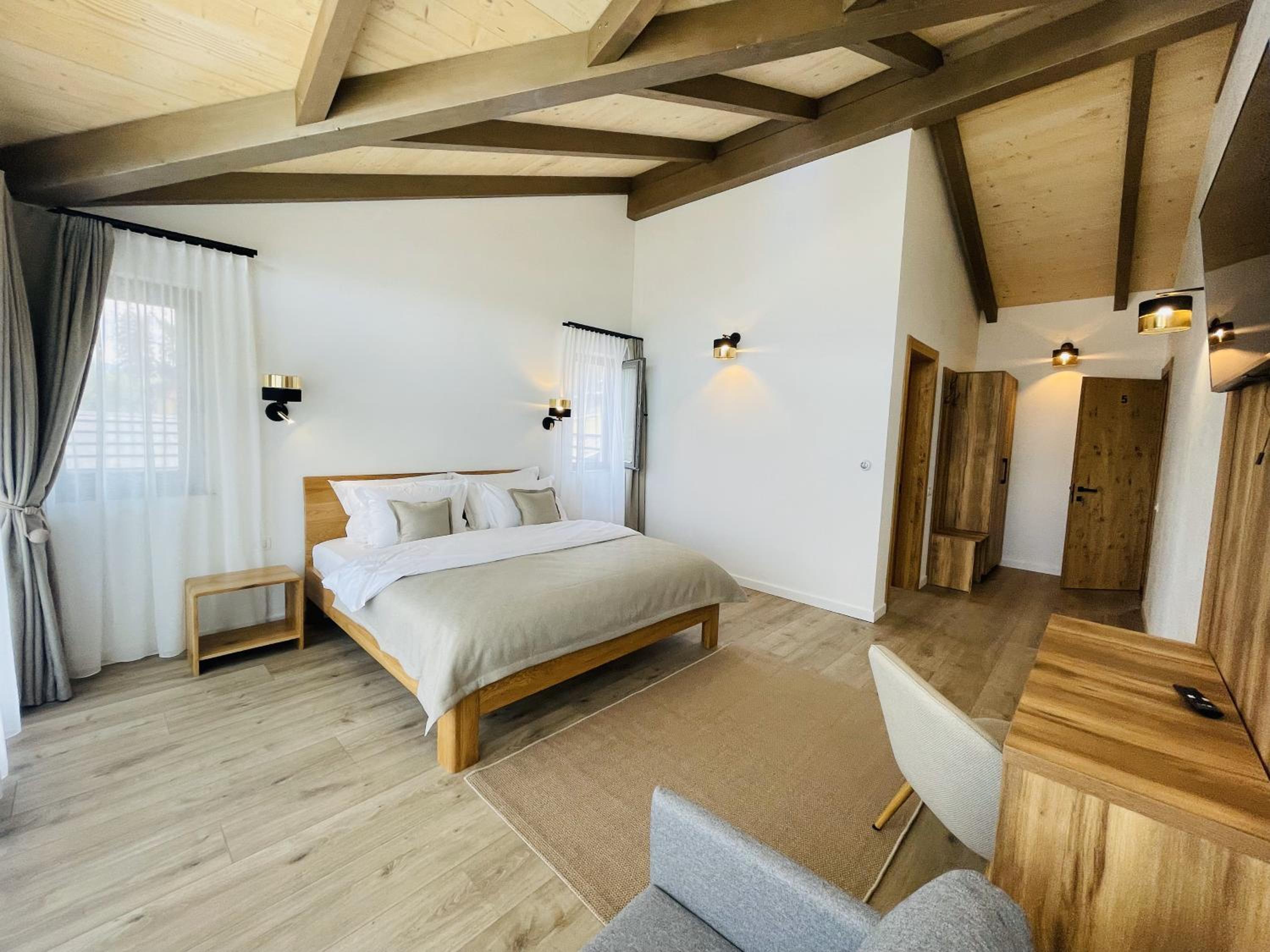 REY Chalet