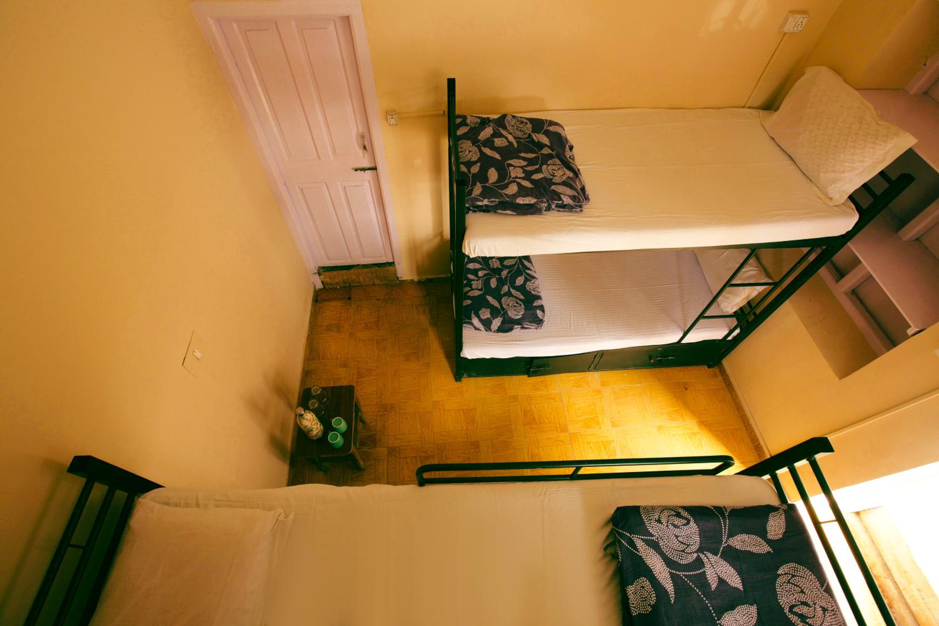 REFLECTIONS Guest House