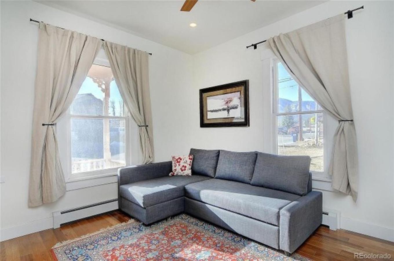 Cheerful, Spacious 3 Bdrm3 Bath view 5
