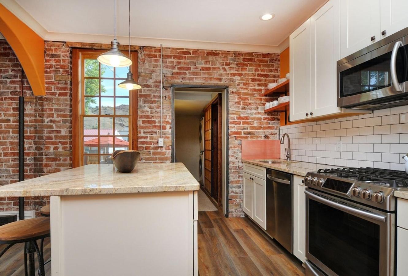 Salida Terrace House STR#447 view 4