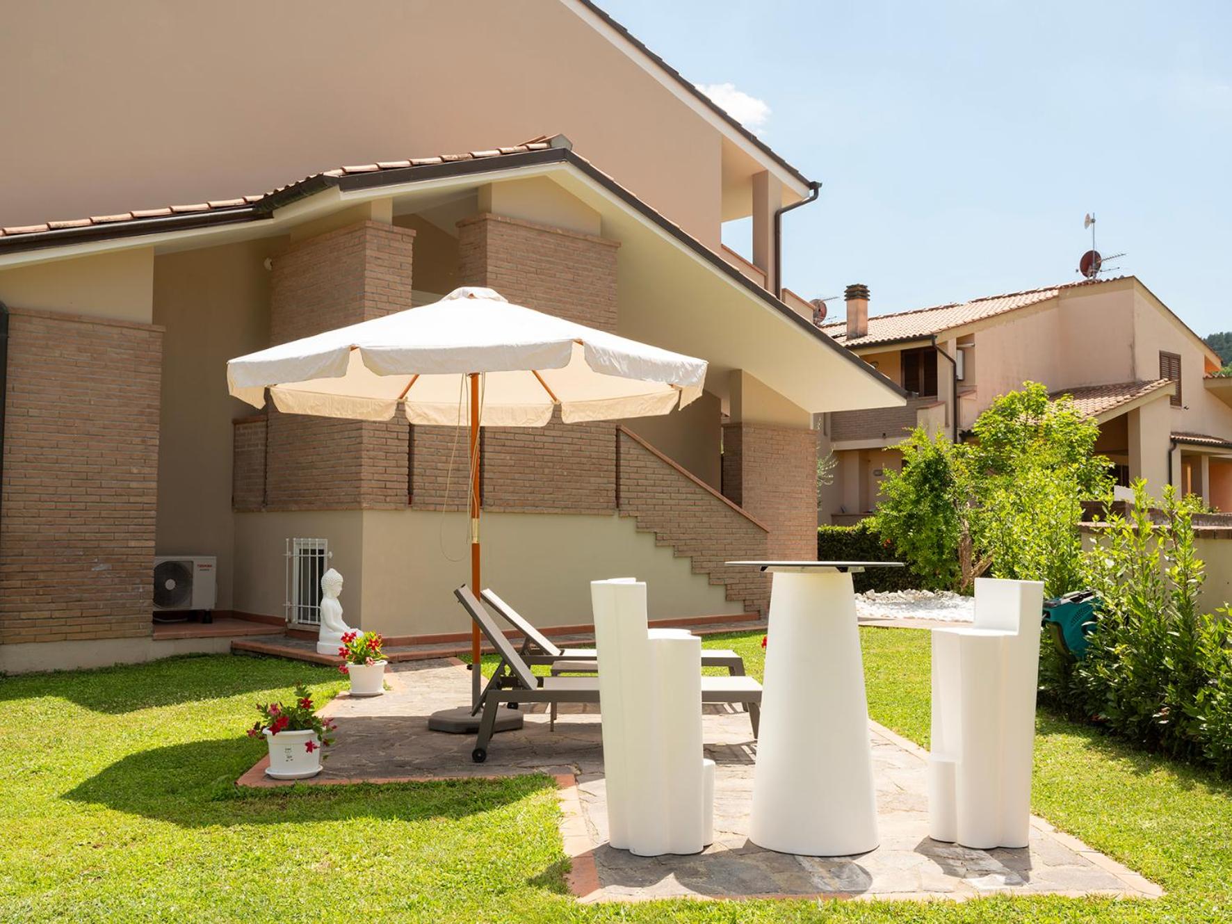 Villa Cattleya