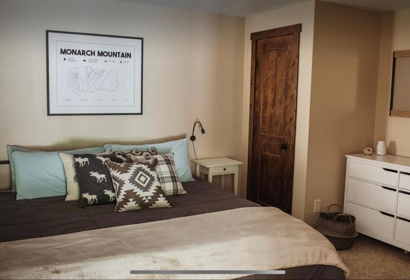 Poncha Creek Mountain Lodge, Near Monarch Mtn