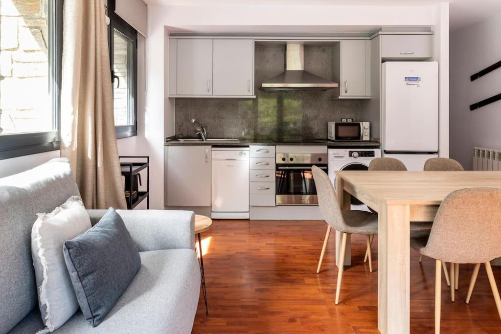 Precioso y Familiar En Bordes D'Envalira - 6pax - 2habs - Parking - Wifi