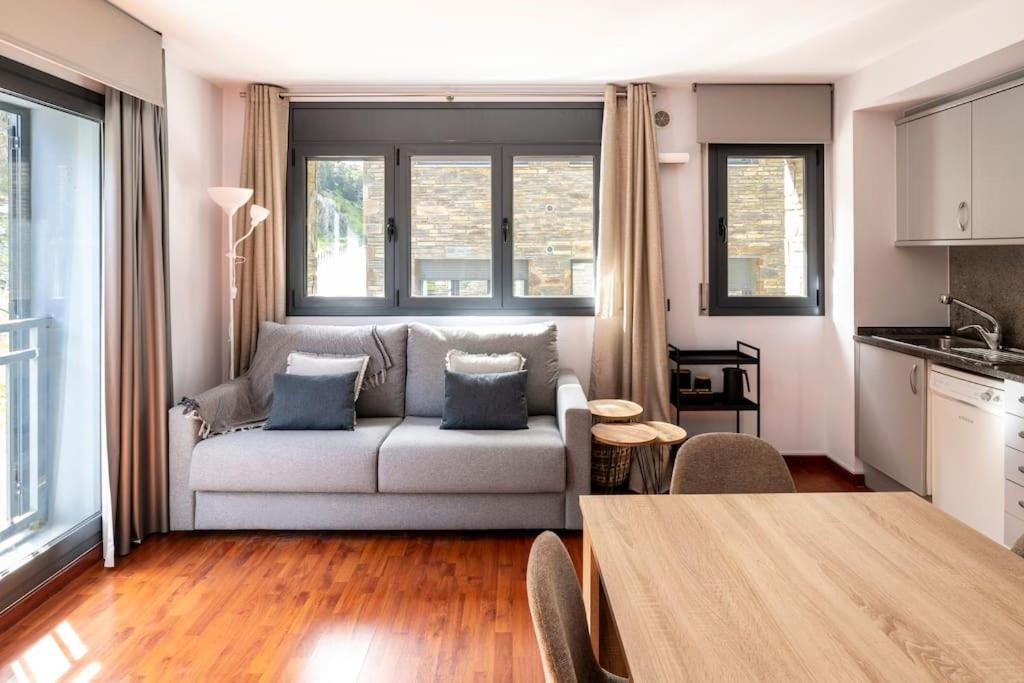 Precioso y Familiar En Bordes D'Envalira - 6pax - 2habs - Parking - Wifi
