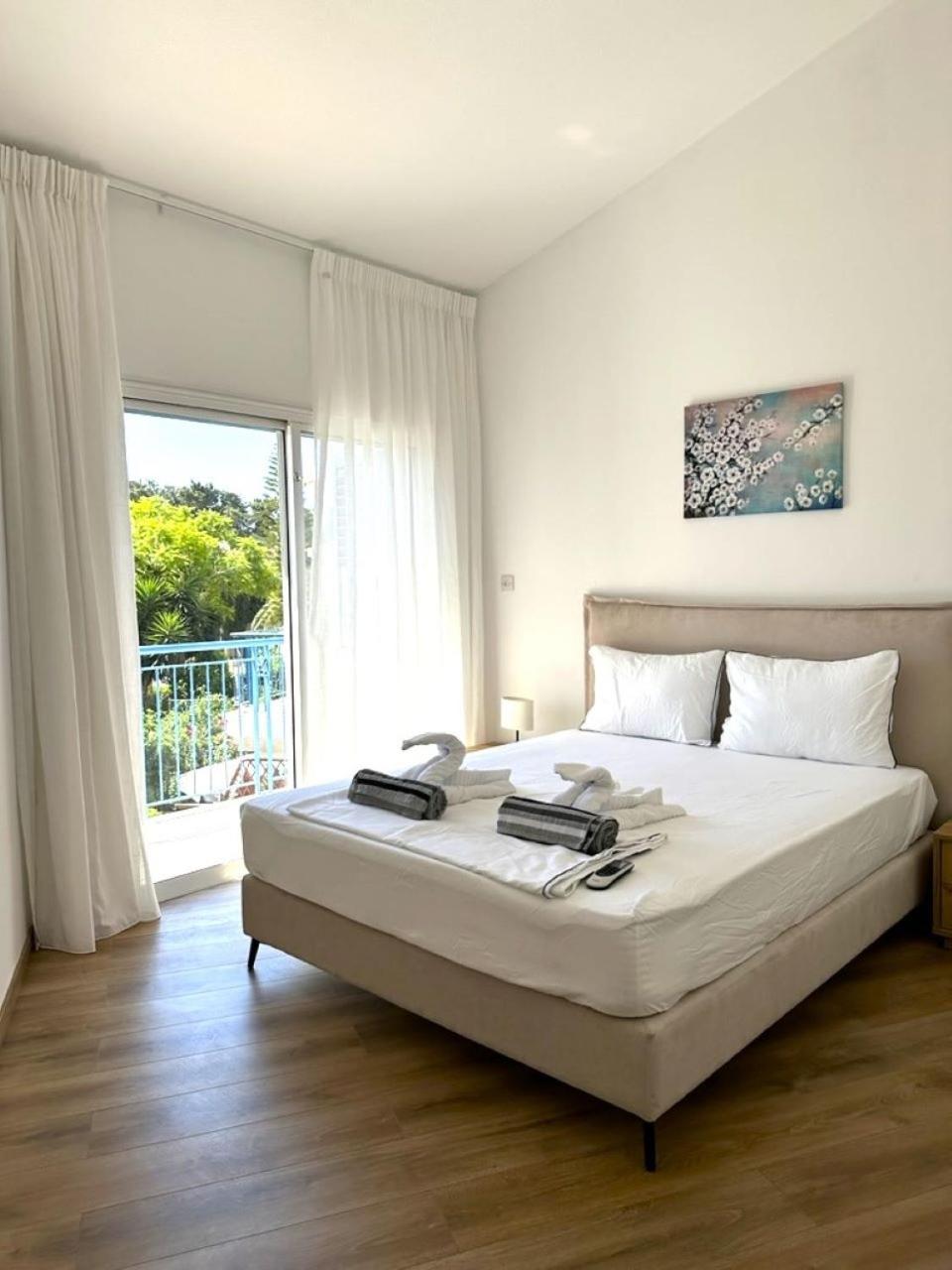 H&O Elegant Maisonette in Paradise Garden
