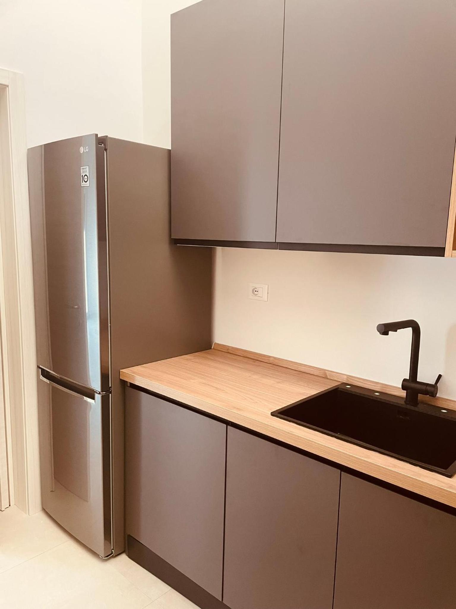 Sunrise Apartments
