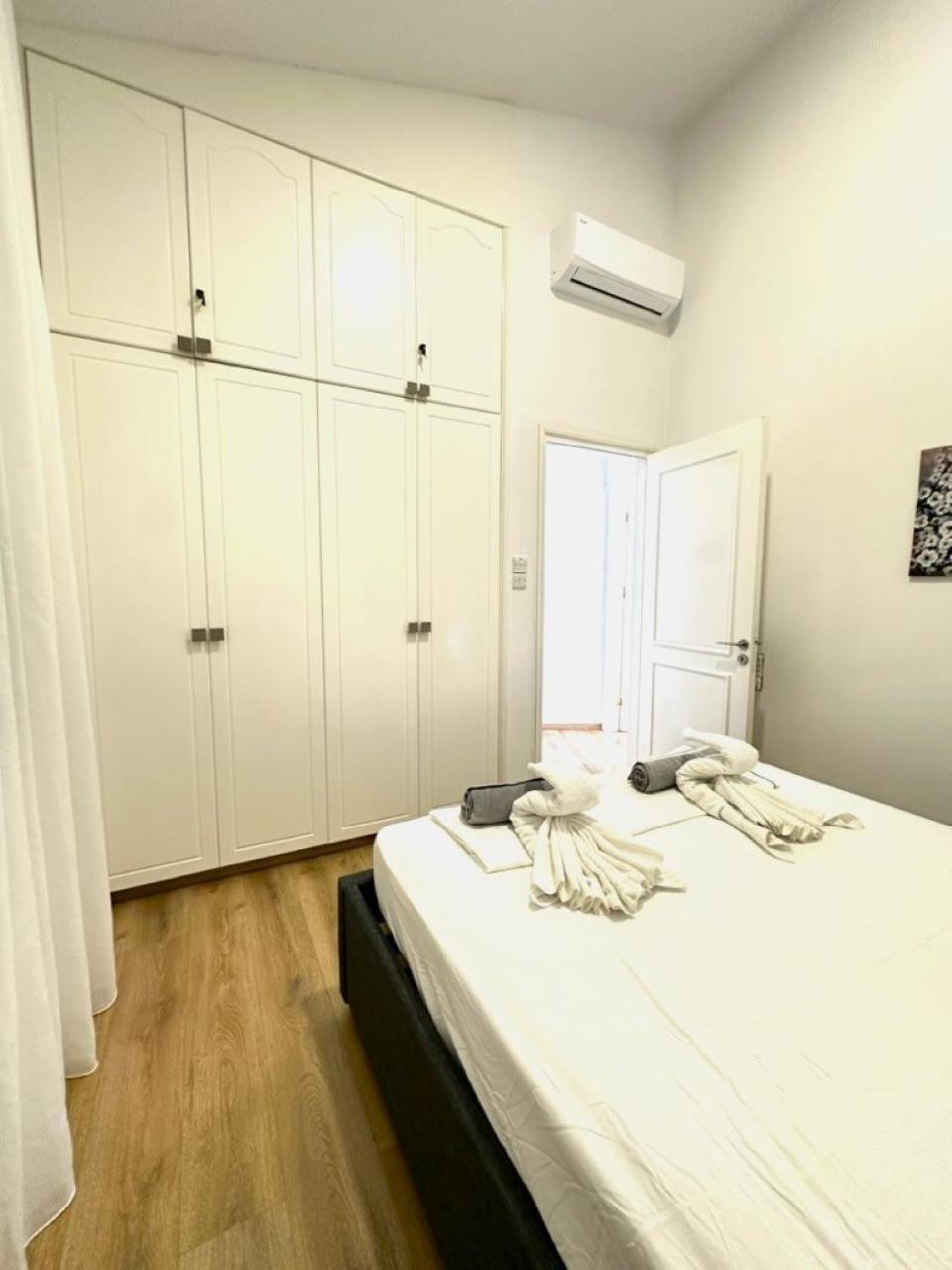 H&O Elegant Maisonette in Paradise Garden