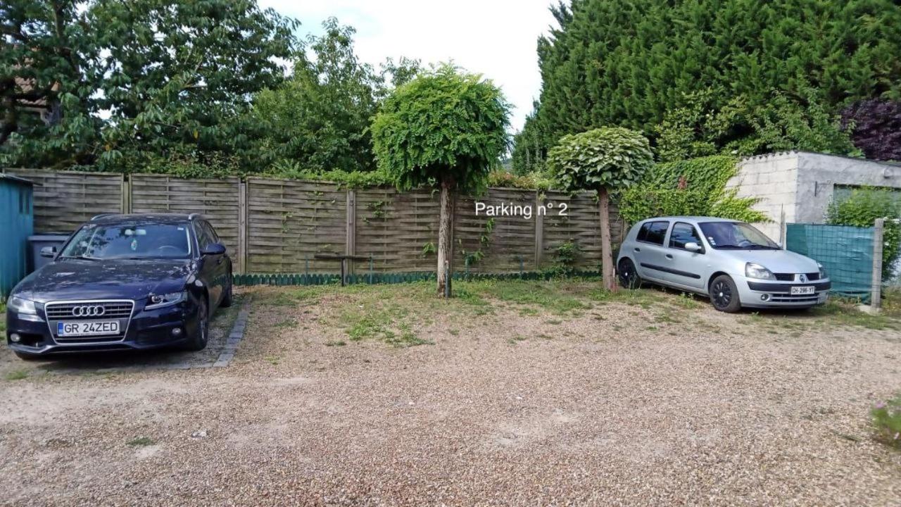 Beau studio très calme, parking privée gratuit, Netflix, Wifi
