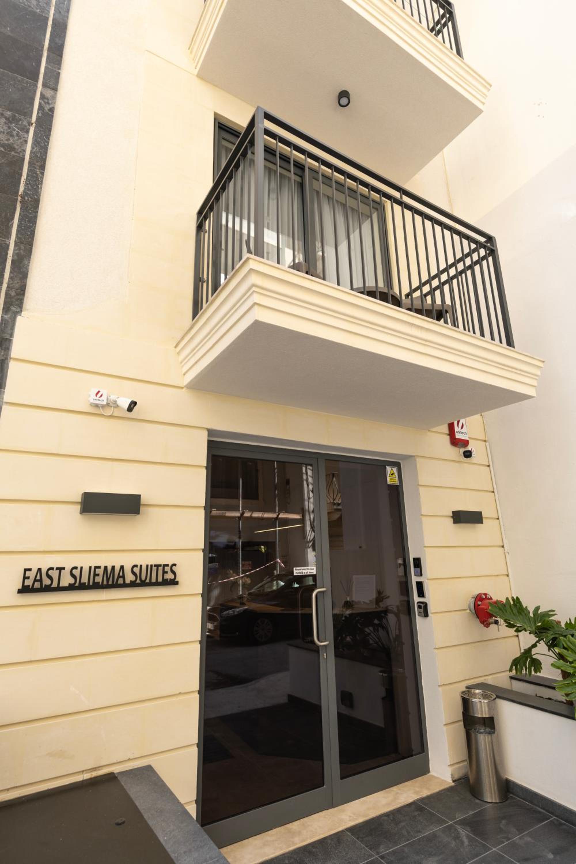 Hotel East Sliema Suites - Image 1
