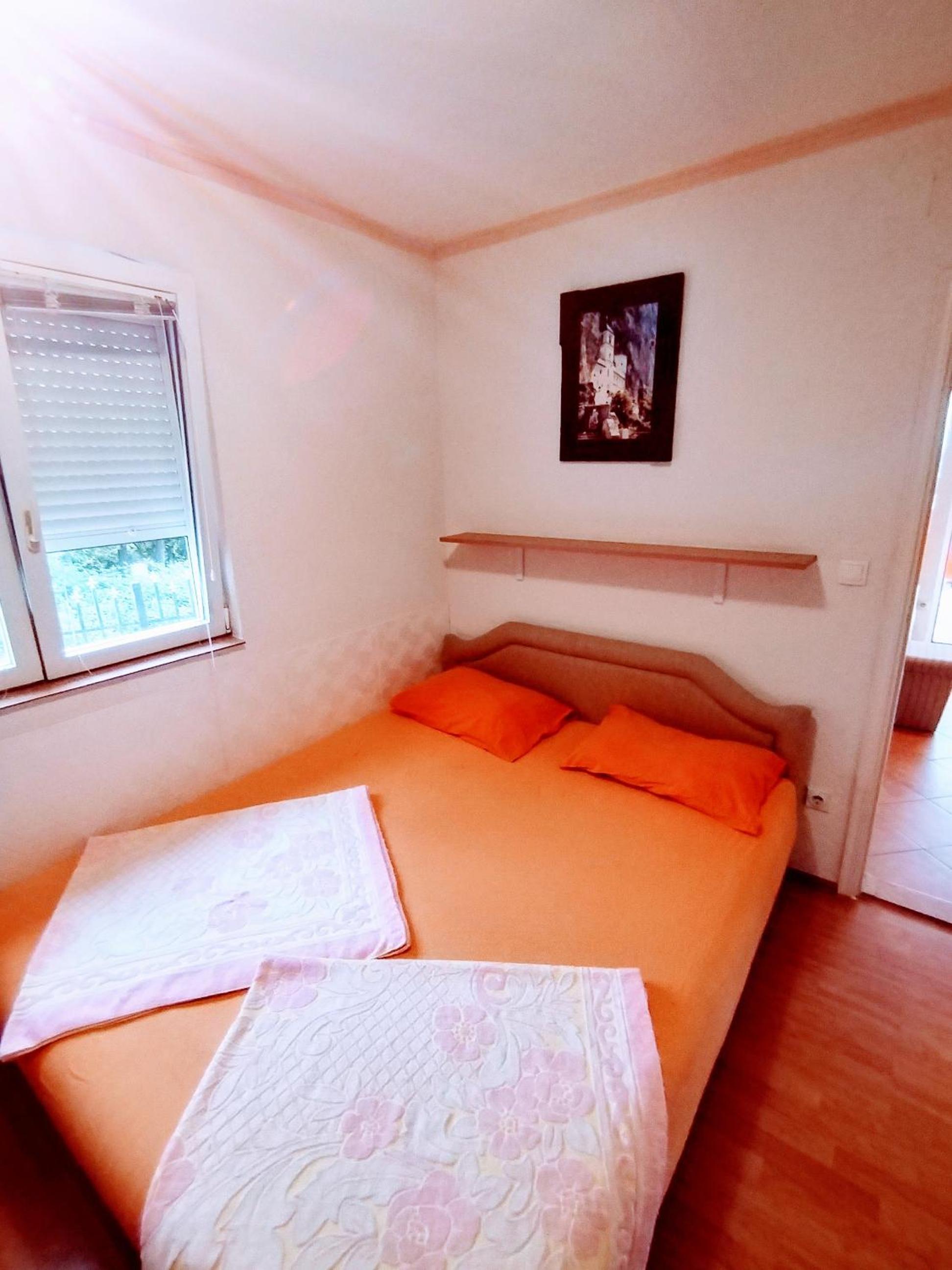Apartmani LJUBICA