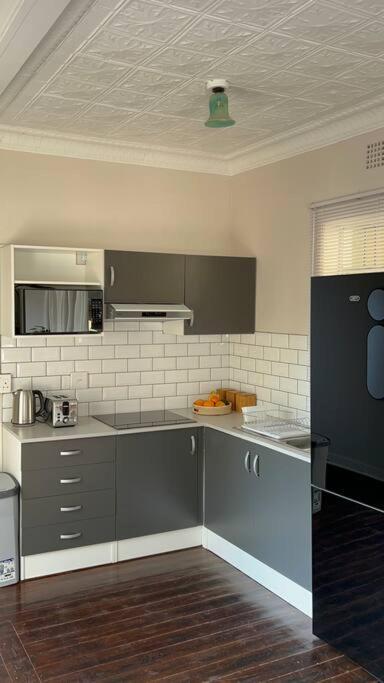 The Afrikaya Home