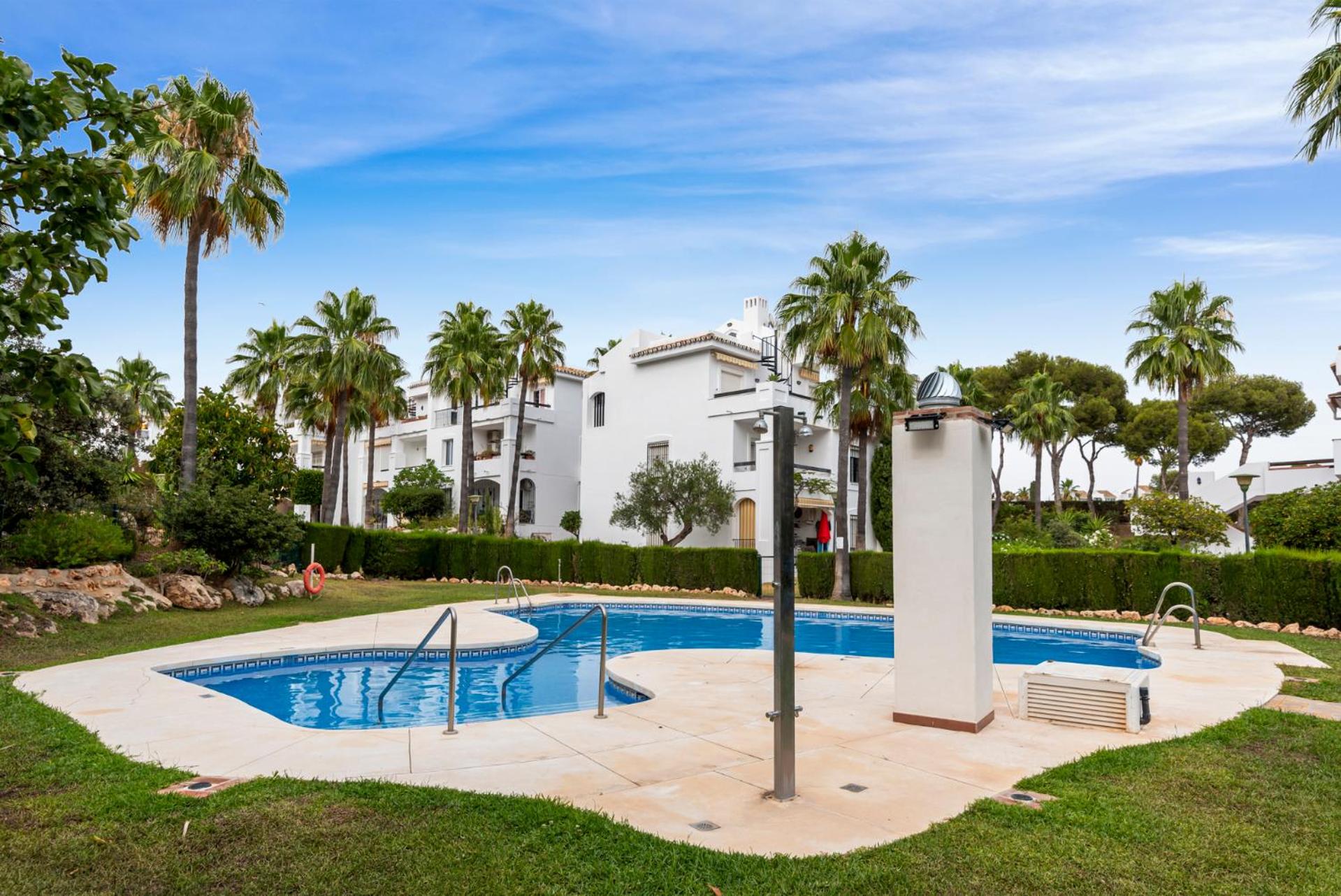 Pool and garden apt by Costarentals - Ref 253 view 5