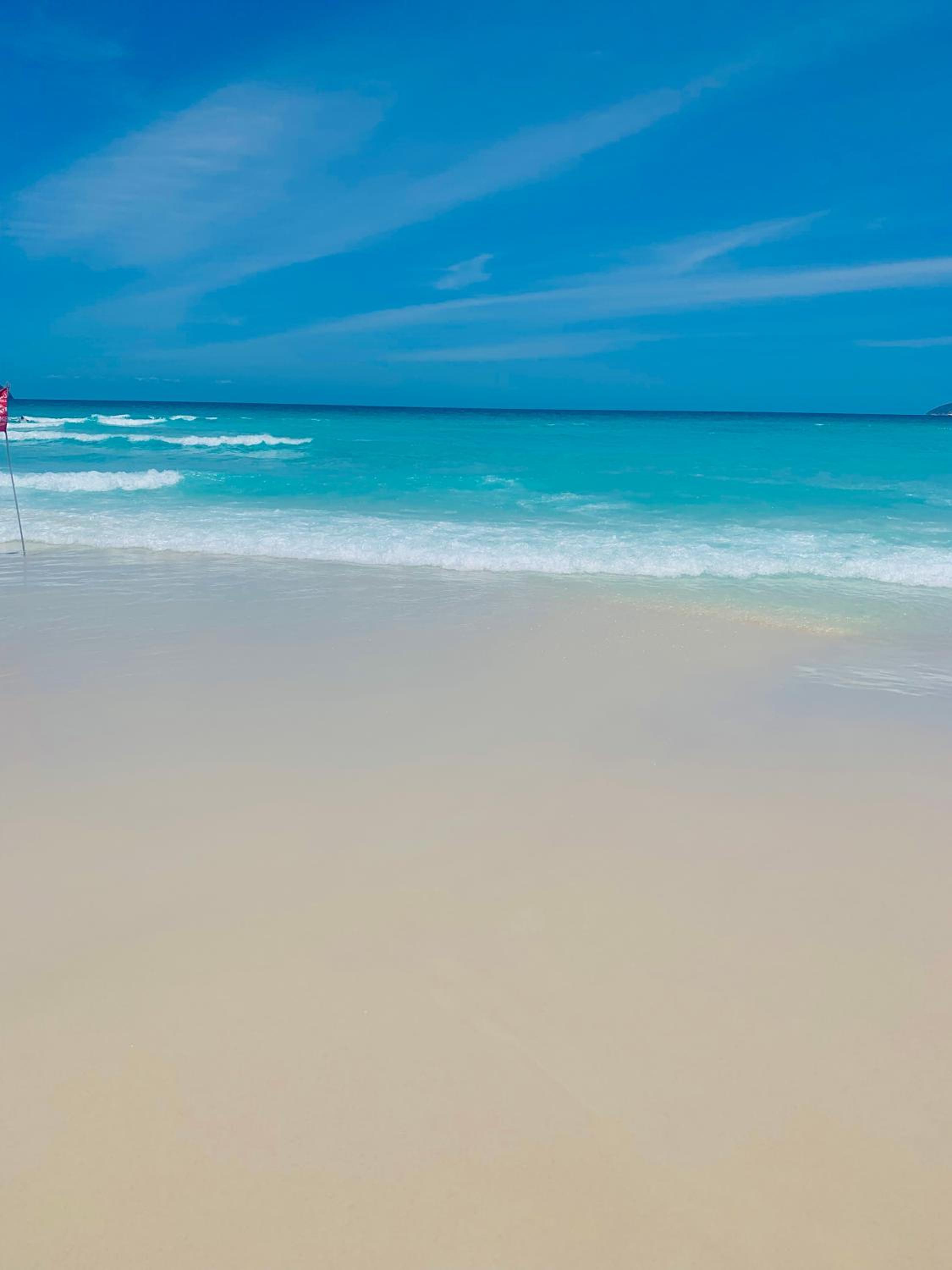 Apartamento incrível em Cabo Frio com localização privilegiada ao lado da praia do forte!