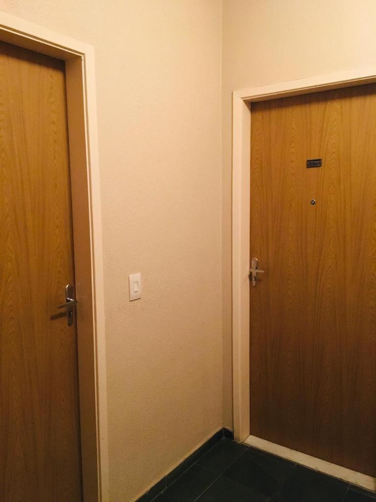 Apartamento incrível em Cabo Frio com localização privilegiada ao lado da praia do forte!