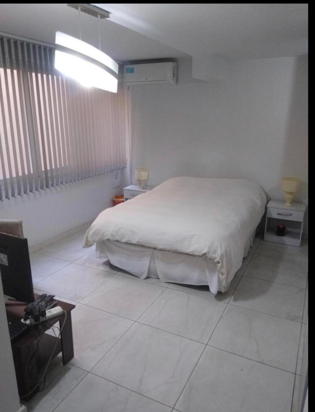 Departamento cerca Plaza Espana Mendoza