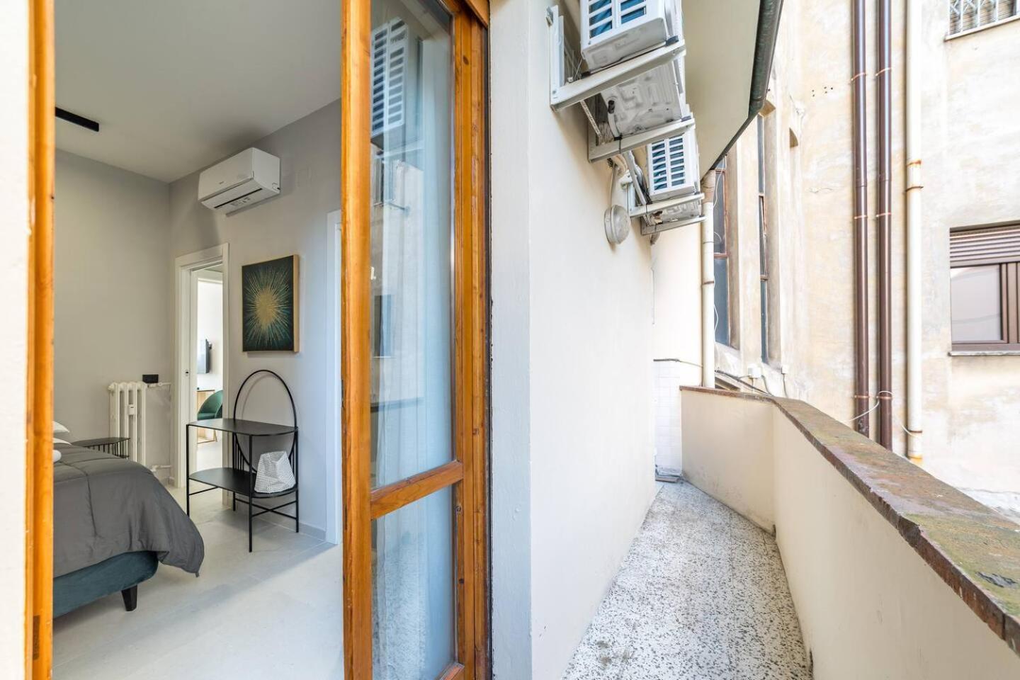 Hotel The Bright Apartment