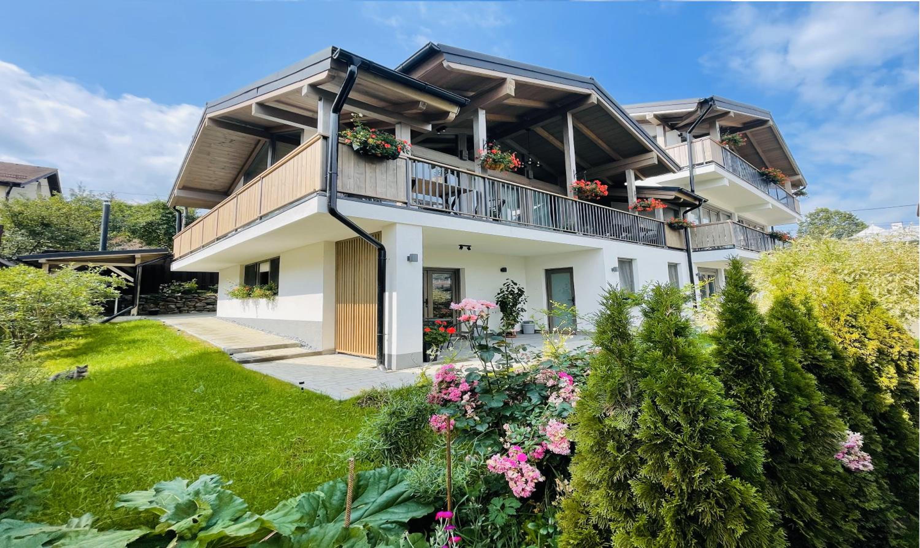 REY Chalet