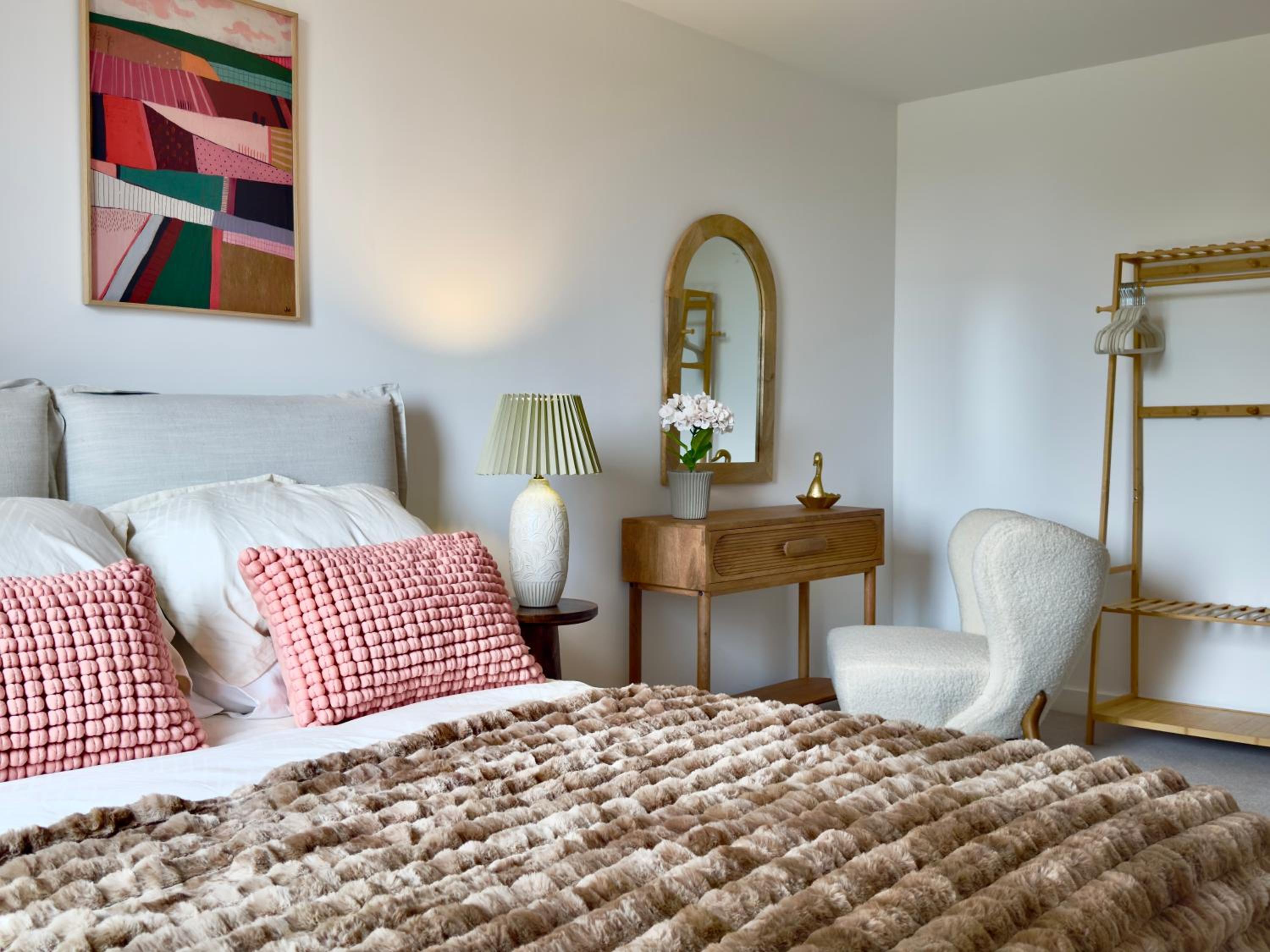 Apartment 44 Citygate Sleeps 4 view 4