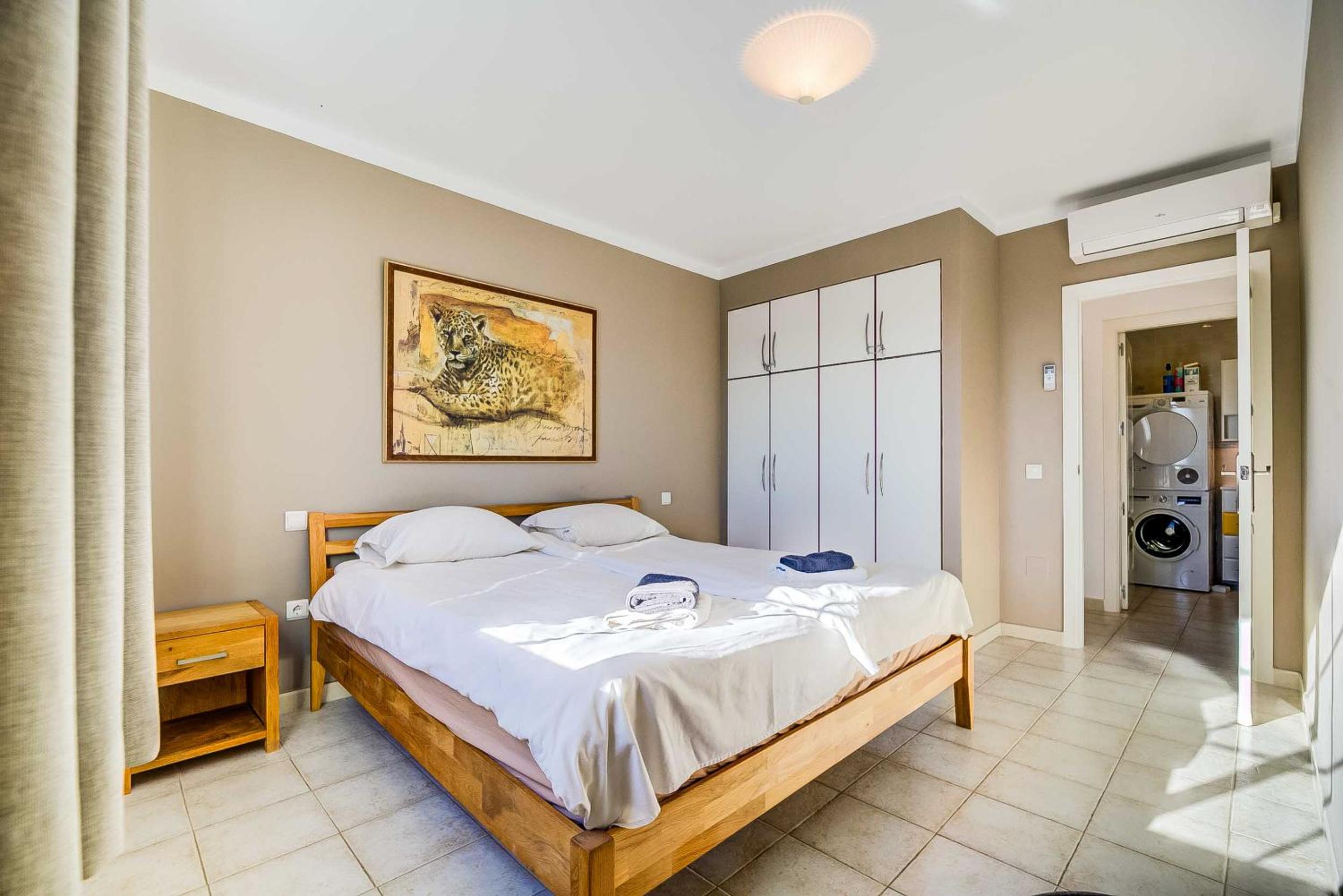 108-Villa, 2 Minutes Walk to the beach, Heated pool