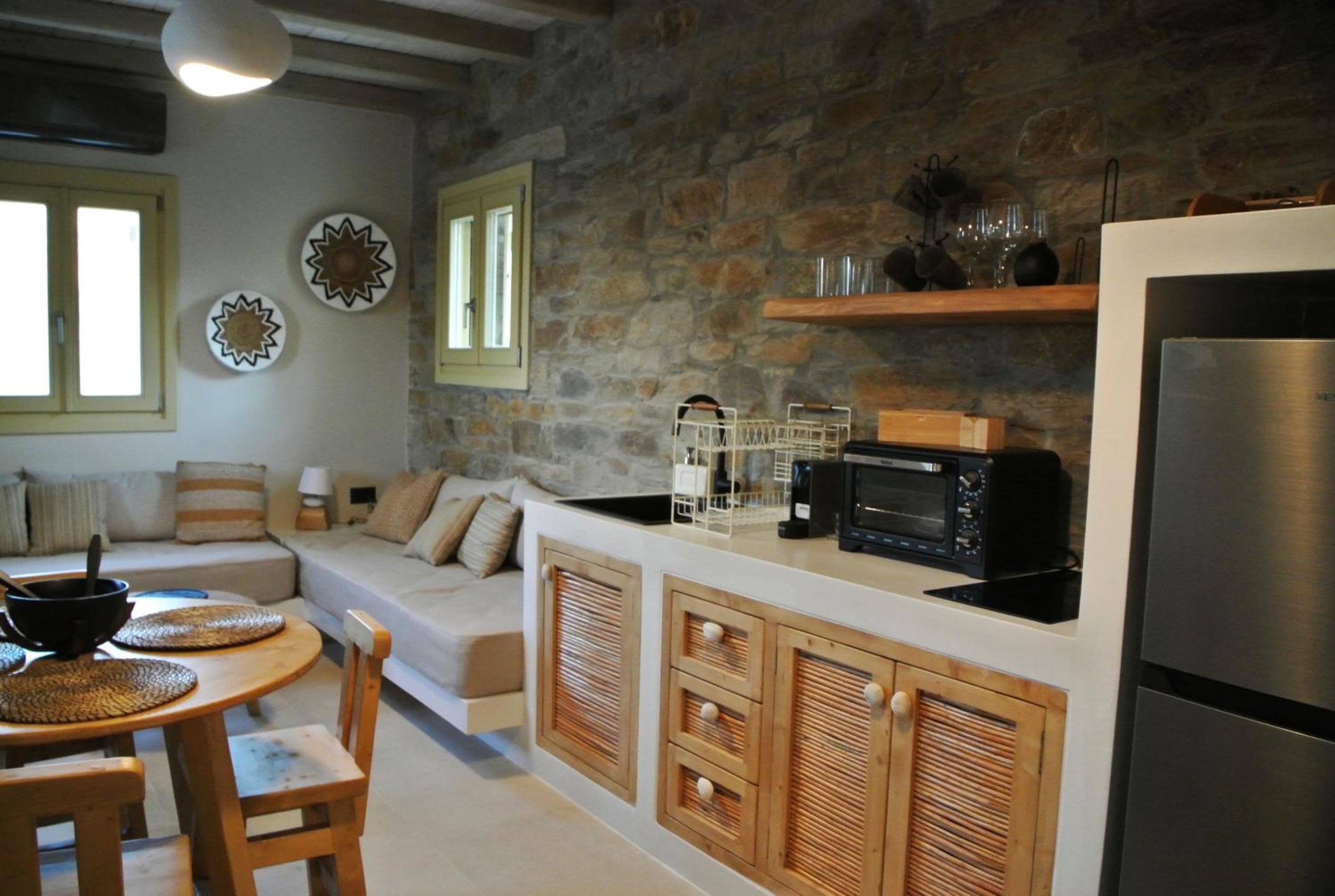 Agiannirema Ios Houses