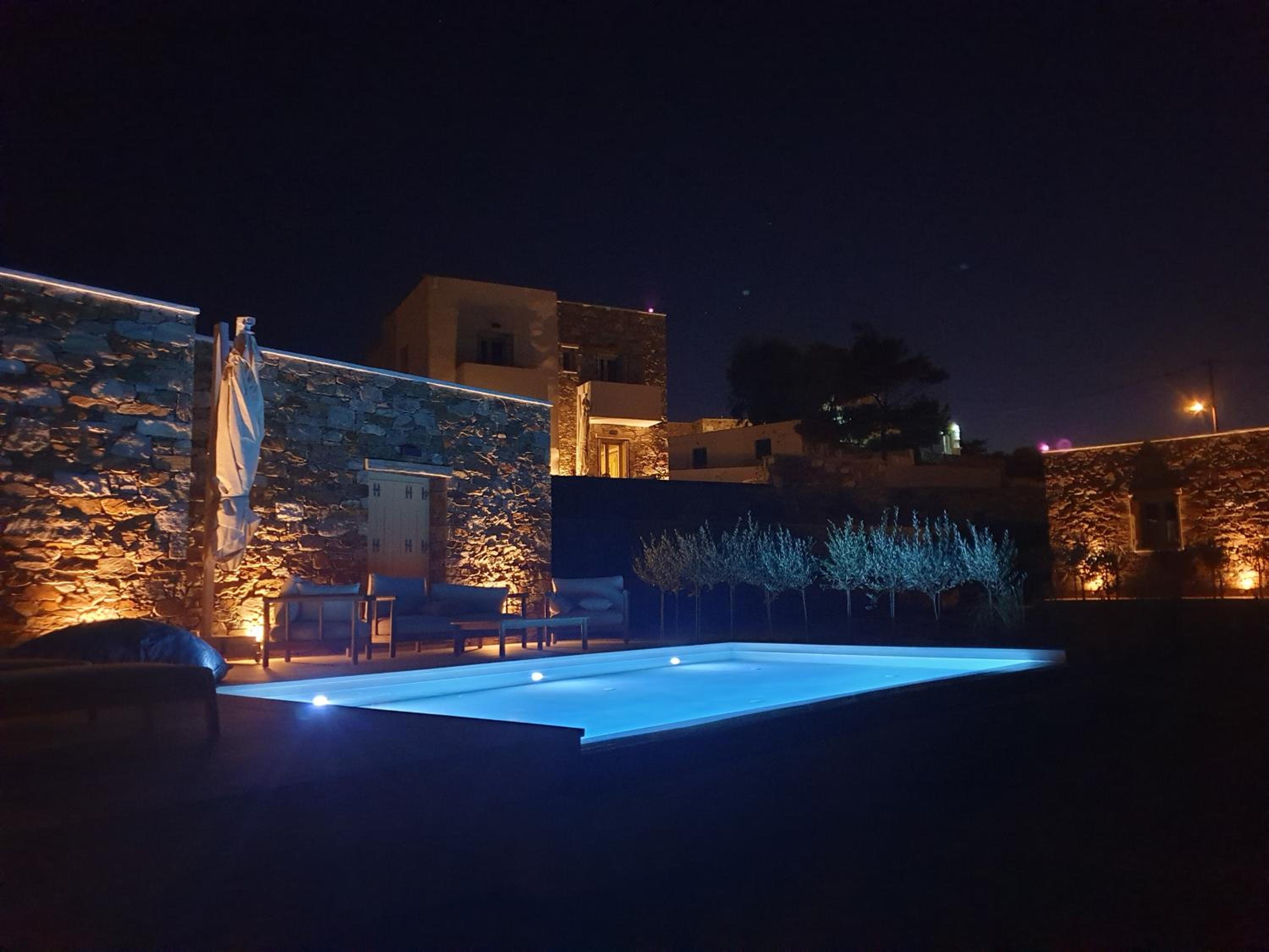 Agiannirema Ios Houses