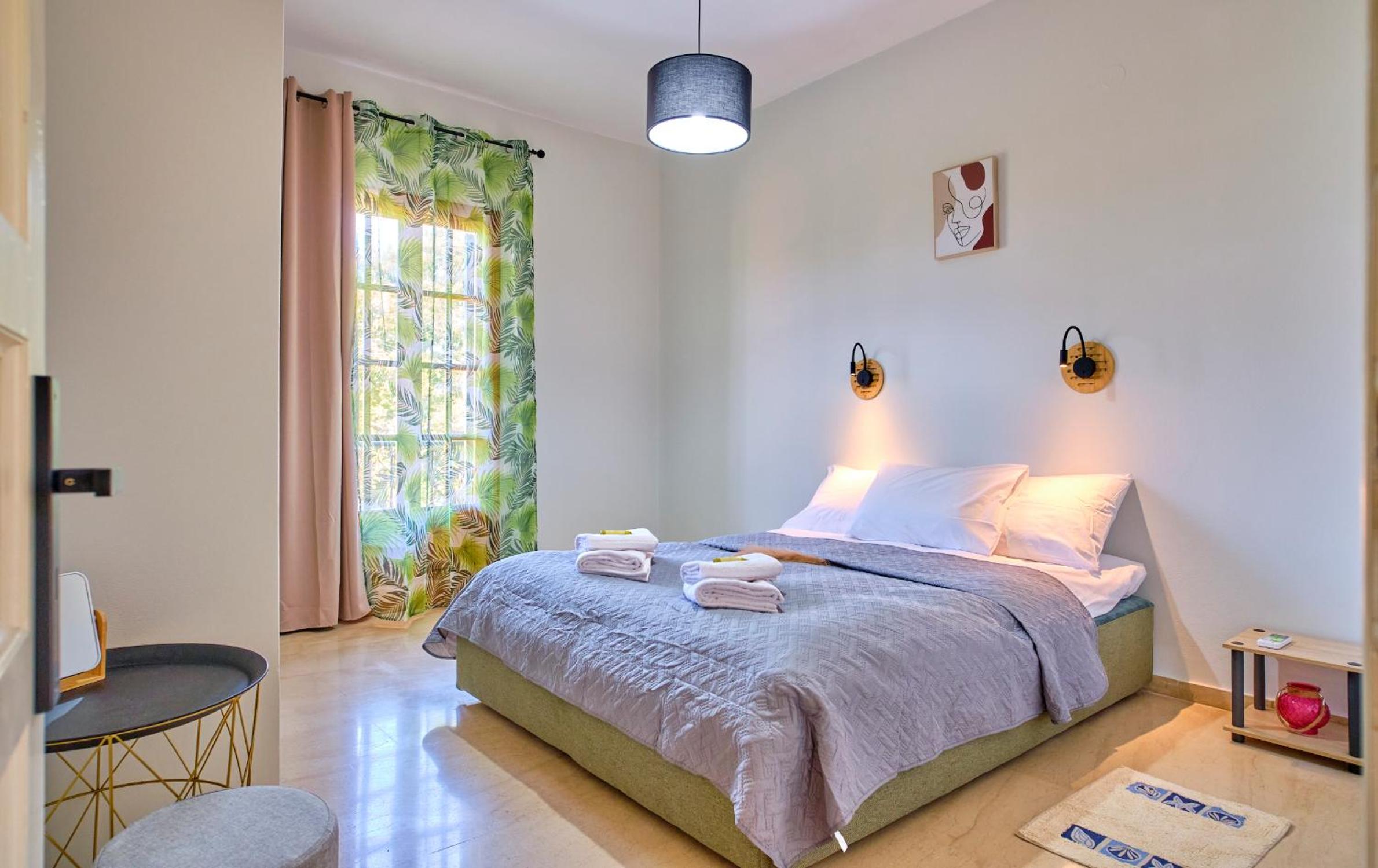 PLACIDUS SUMMERhouse ARILLAS