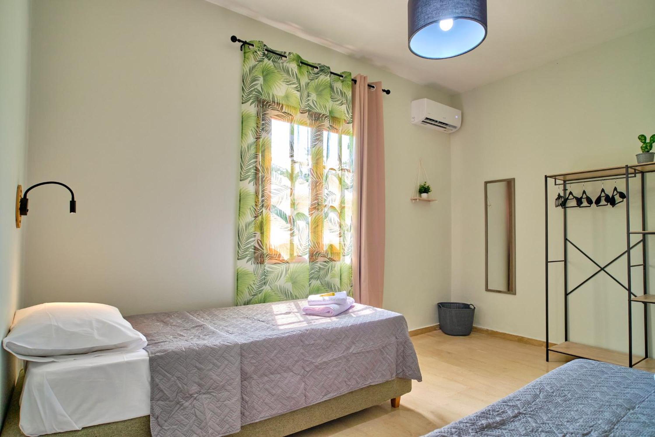 PLACIDUS SUMMERhouse ARILLAS