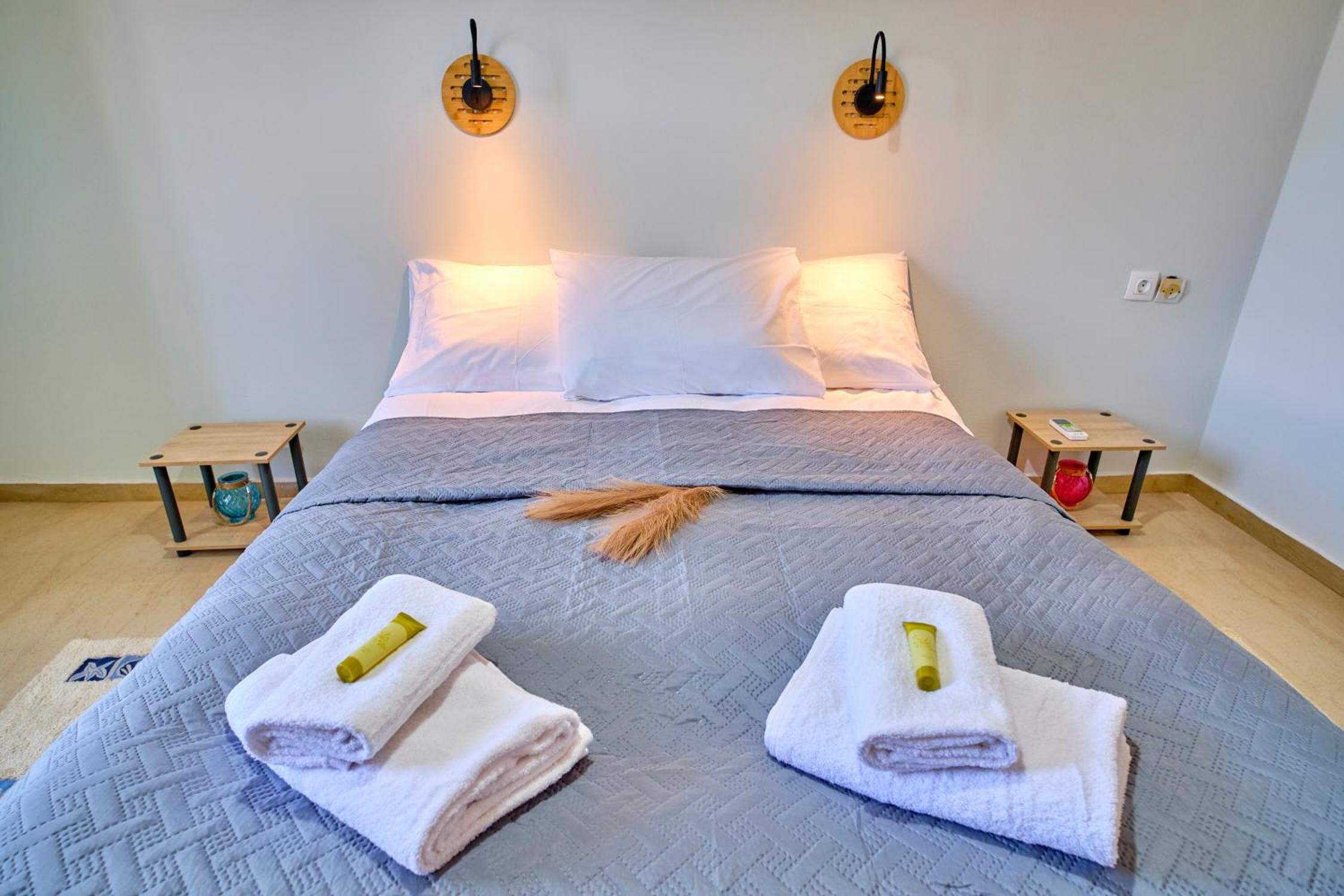 PLACIDUS SUMMERhouse ARILLAS