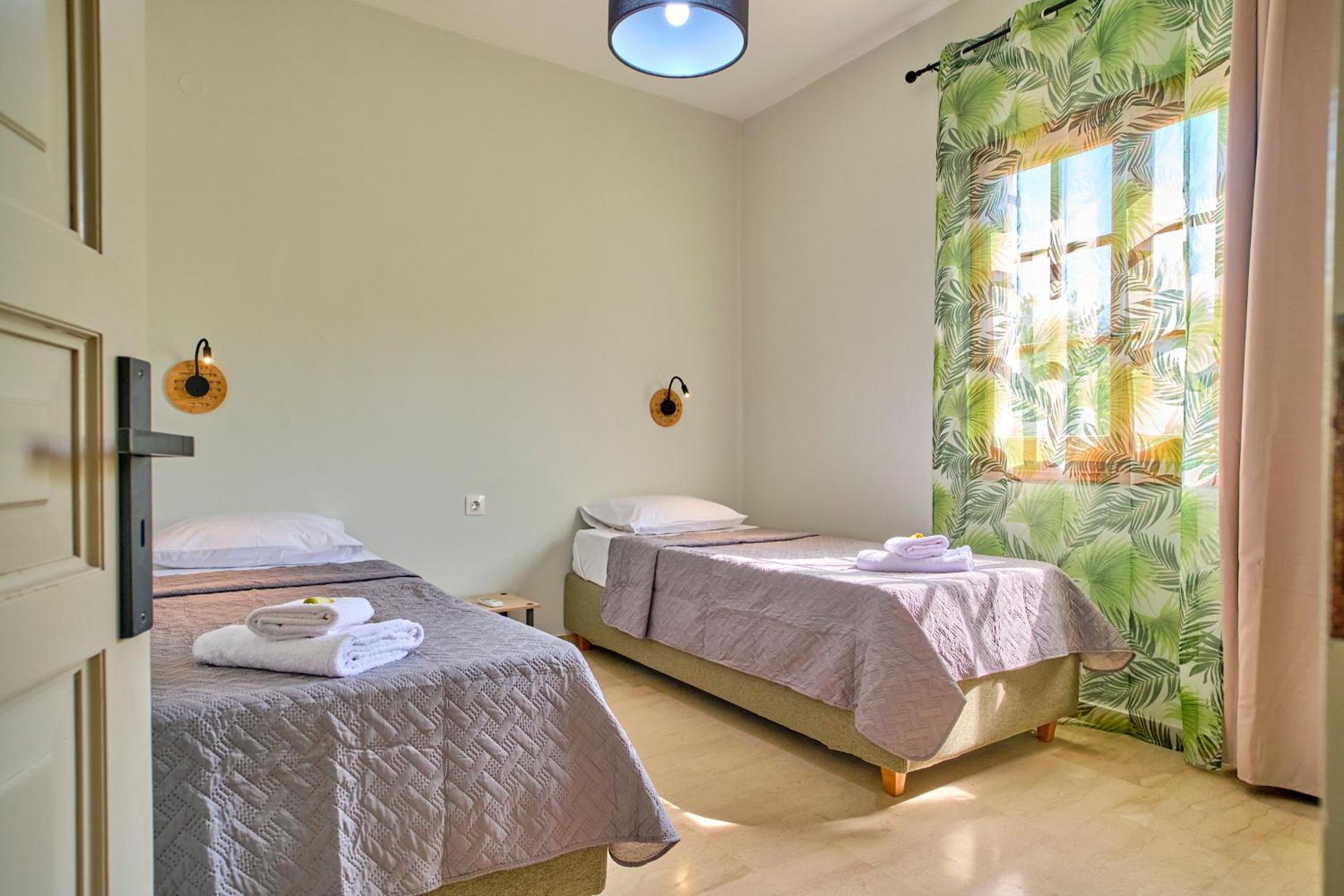 PLACIDUS SUMMERhouse ARILLAS