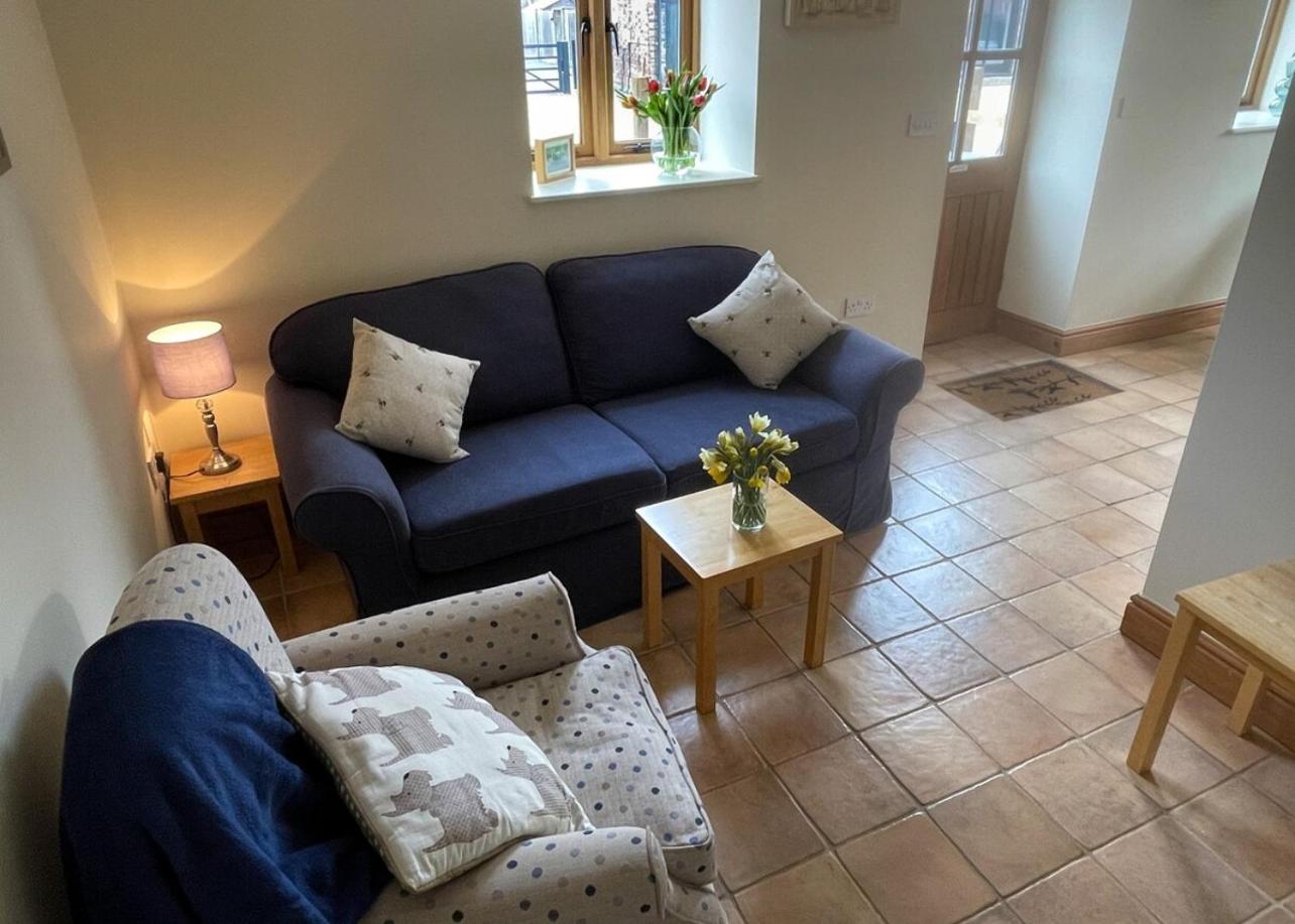 Cosy farm Cottage in charming peaceful village view 4