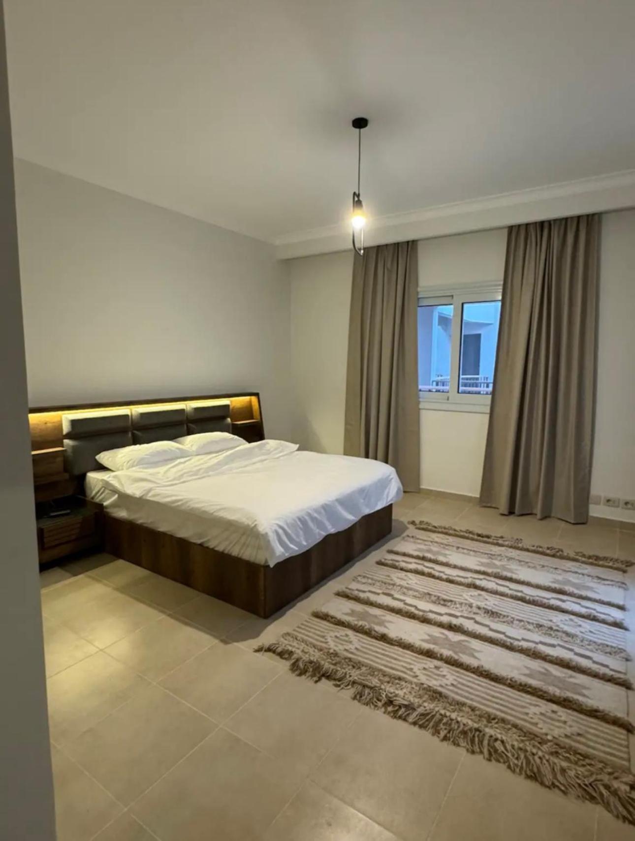 Soma Breeze Beachfront apartment