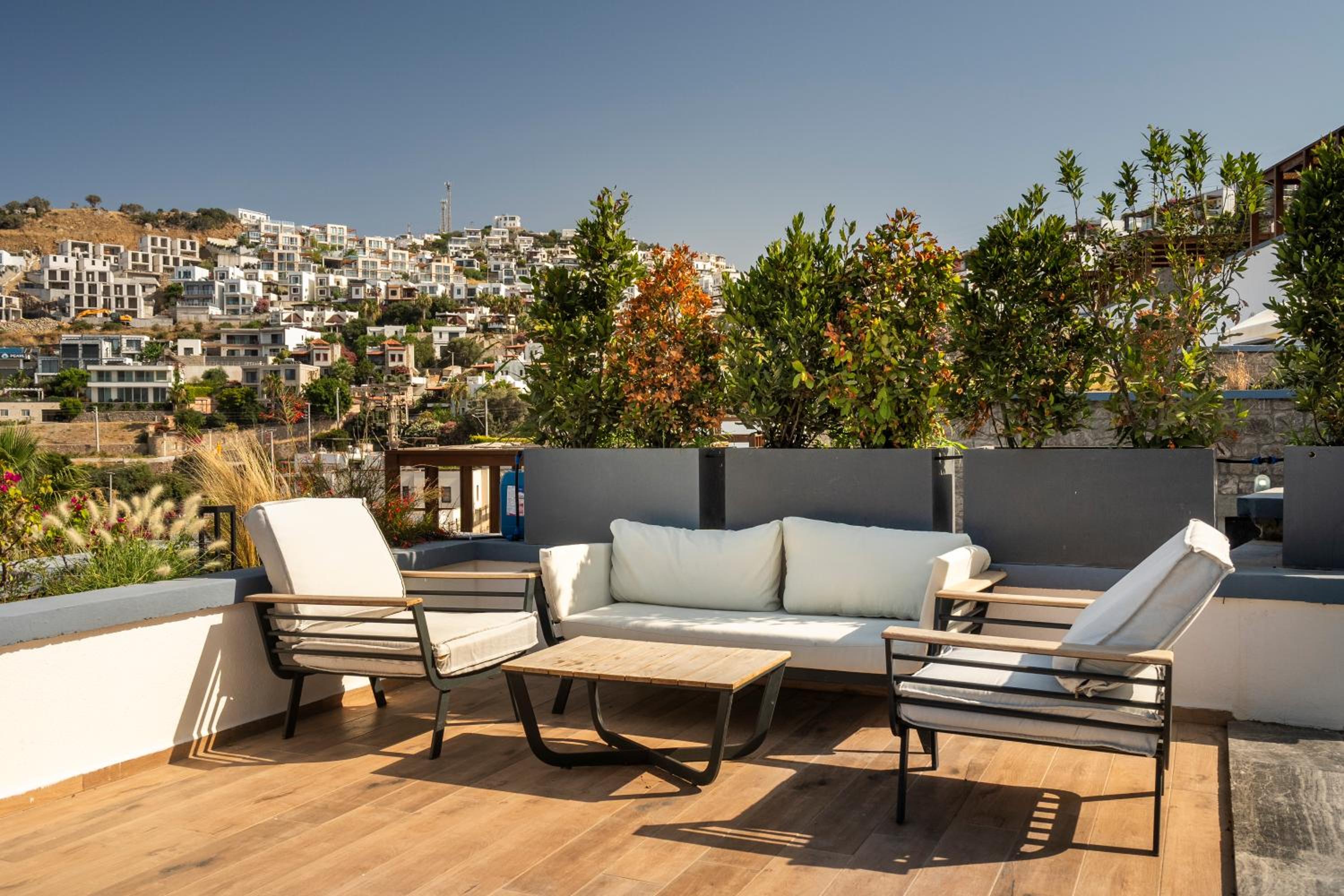 Rams Resort and BodRoomBnB