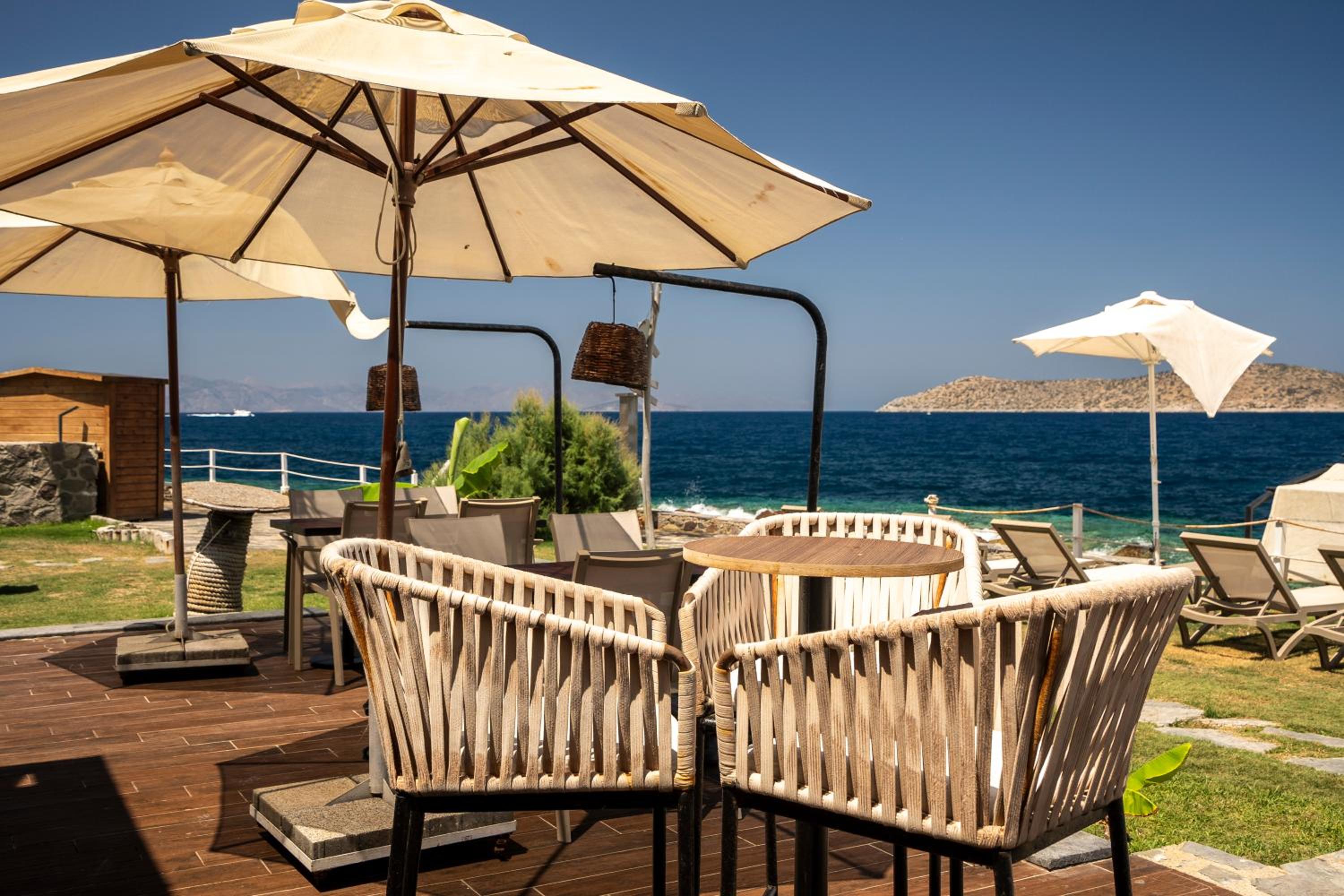 Rams Resort and BodRoomBnB