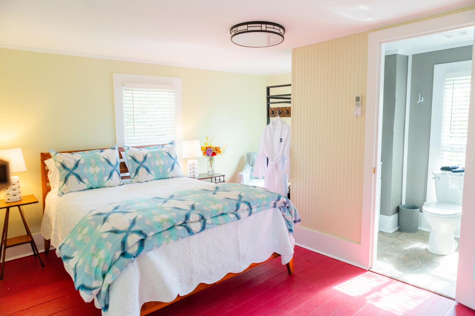 Blue Juniper Inn view 5