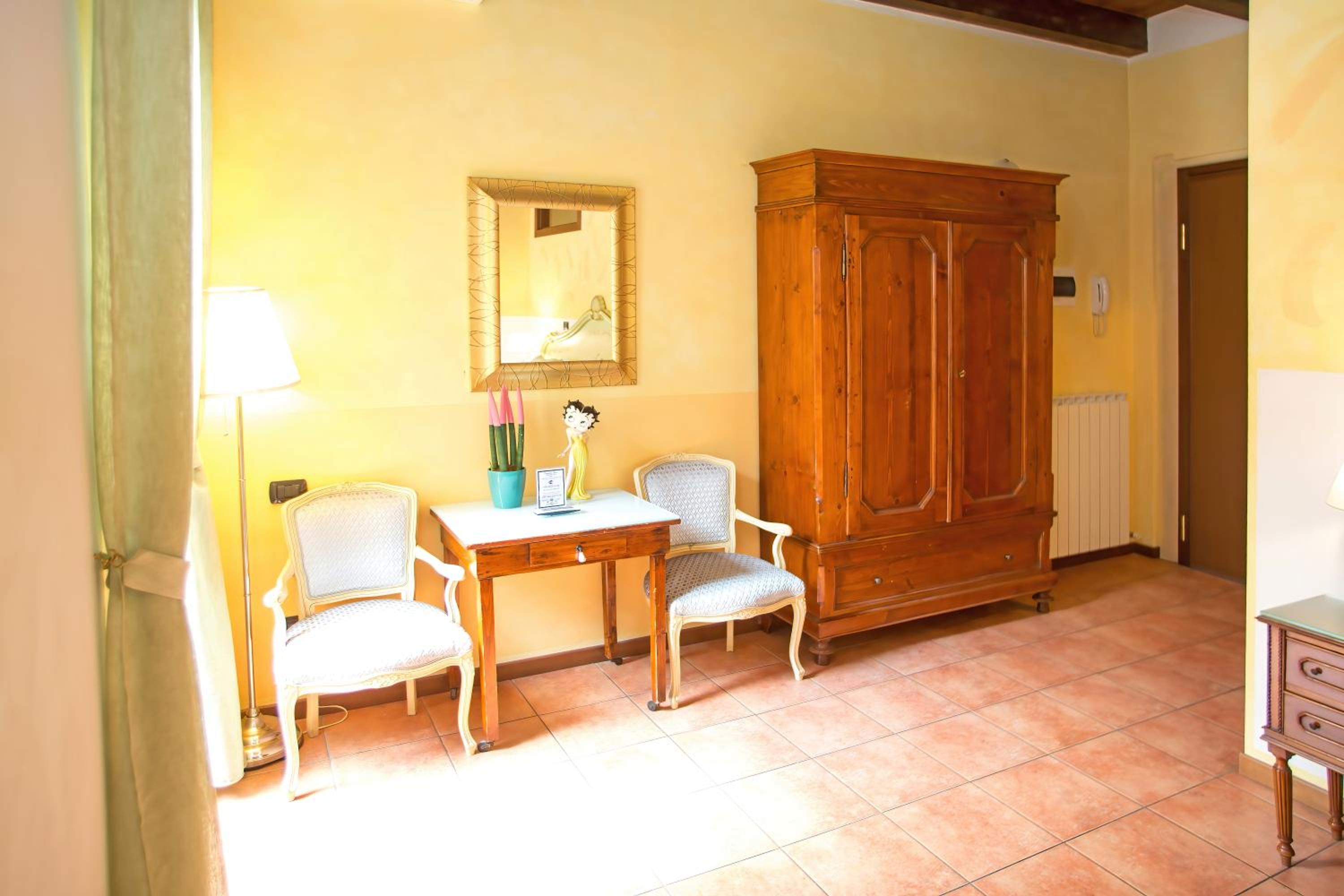 Veronetta House