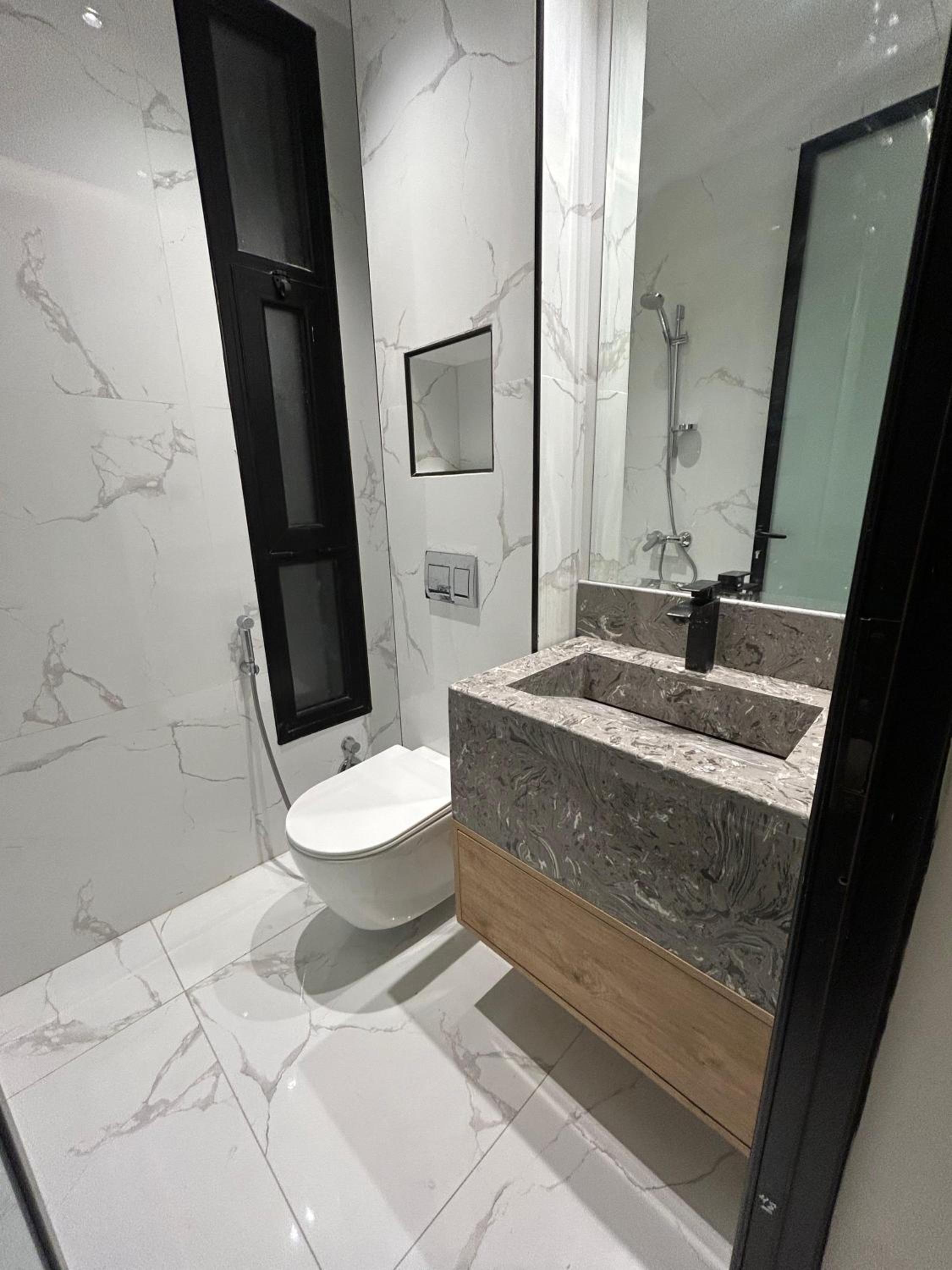 Luxurious Studio