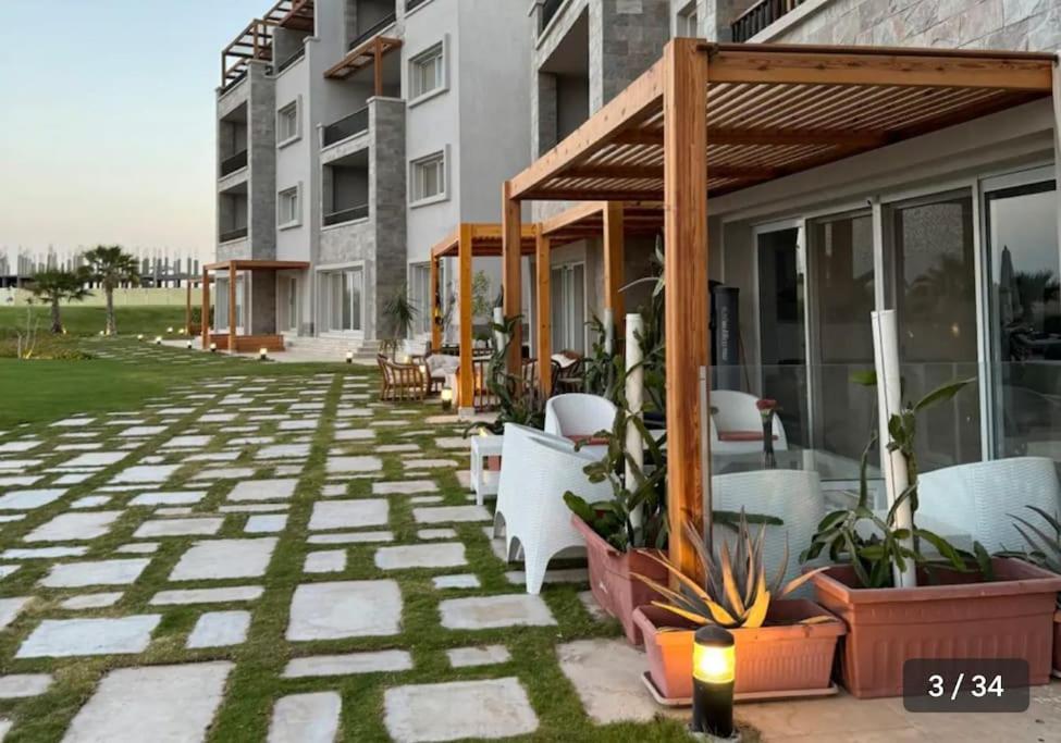 Soma Breeze Beachfront apartment