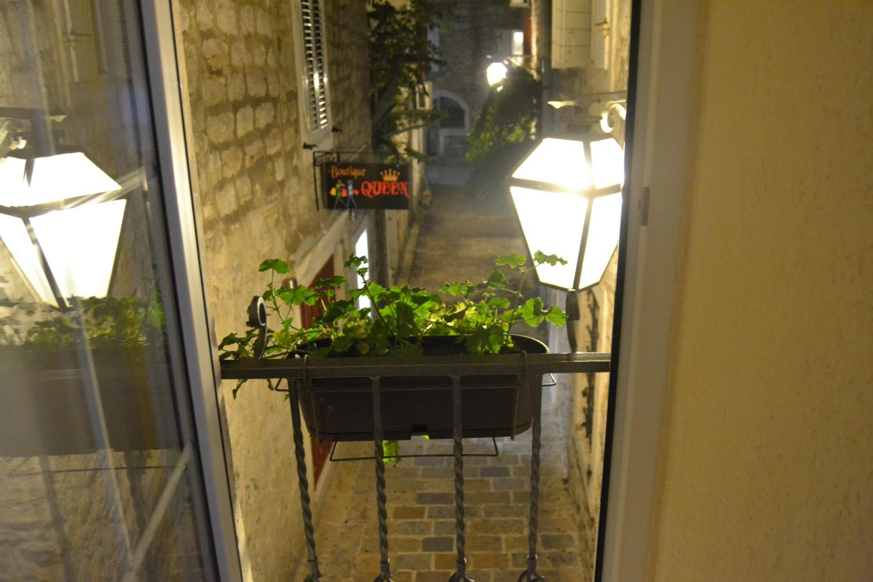 Photo 29