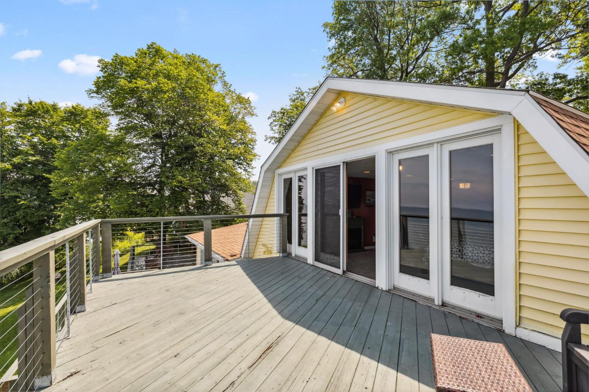 Sunset Haven - Lakeside Retreat in GOTL view 5