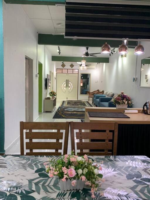 Mohan Homestay