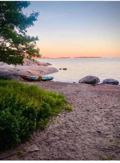 Keidas meren lähellä