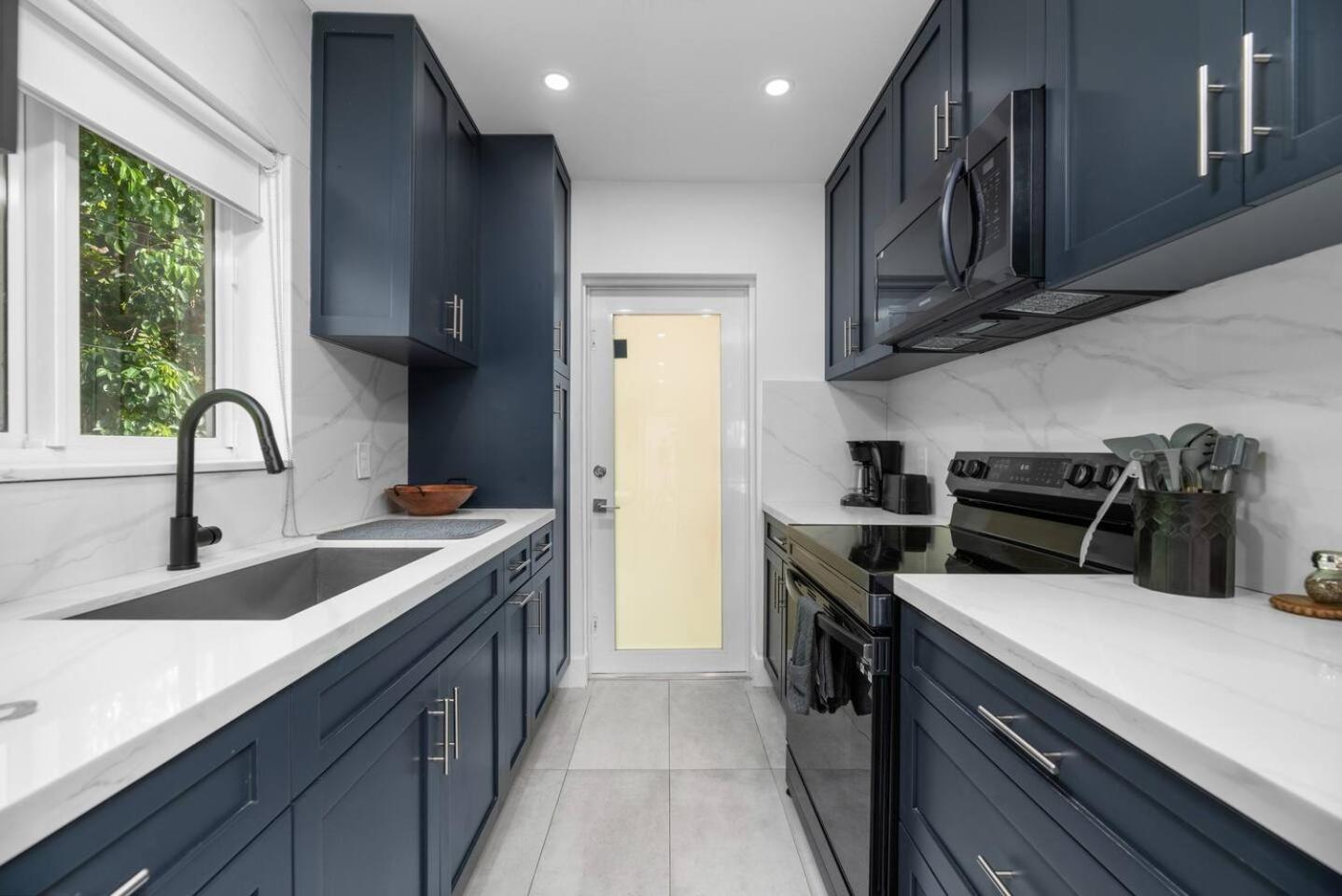 The Downtown Retreat 1