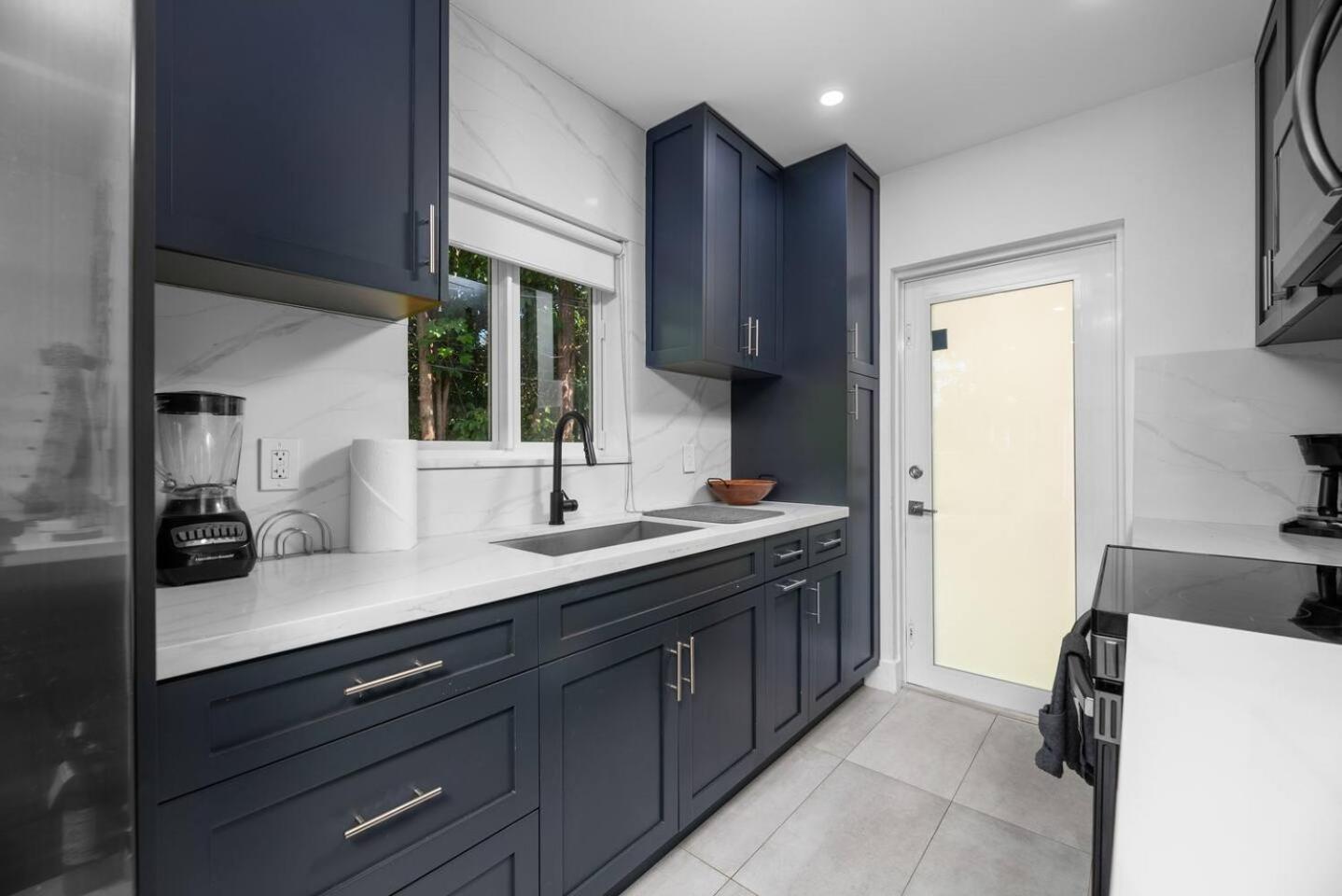 The Downtown Retreat 1