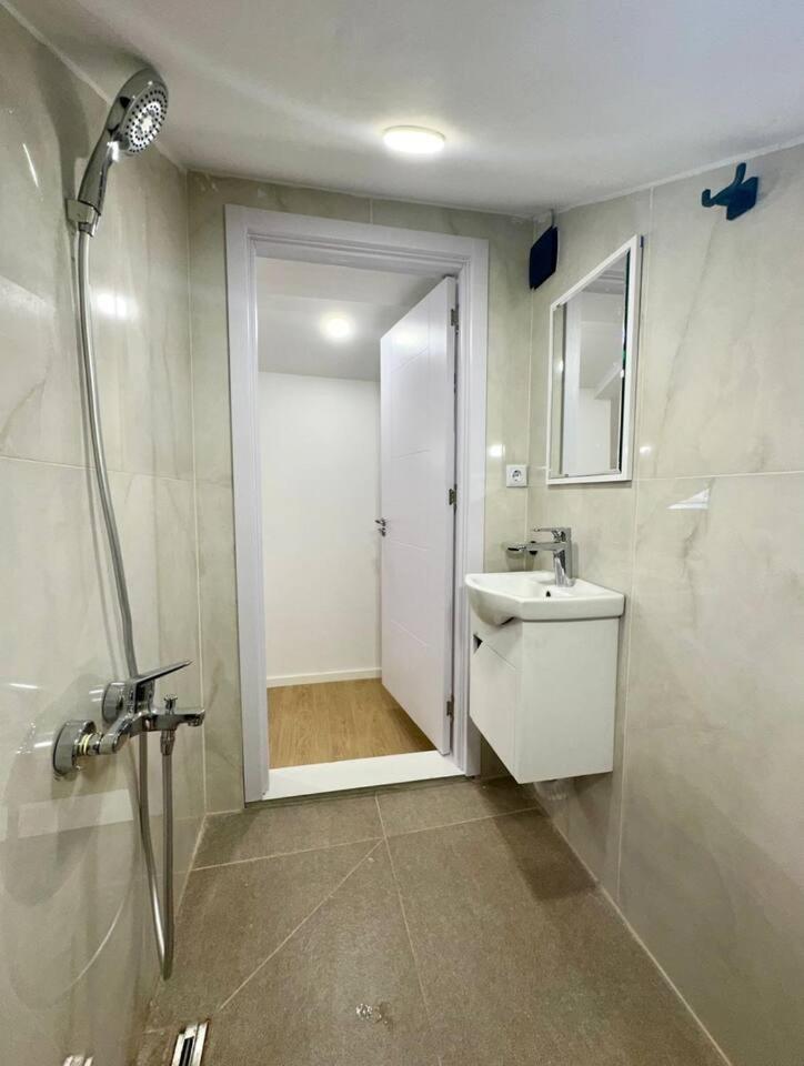 Timeless Touch - Modern Studio in Old Tbilisi view 2