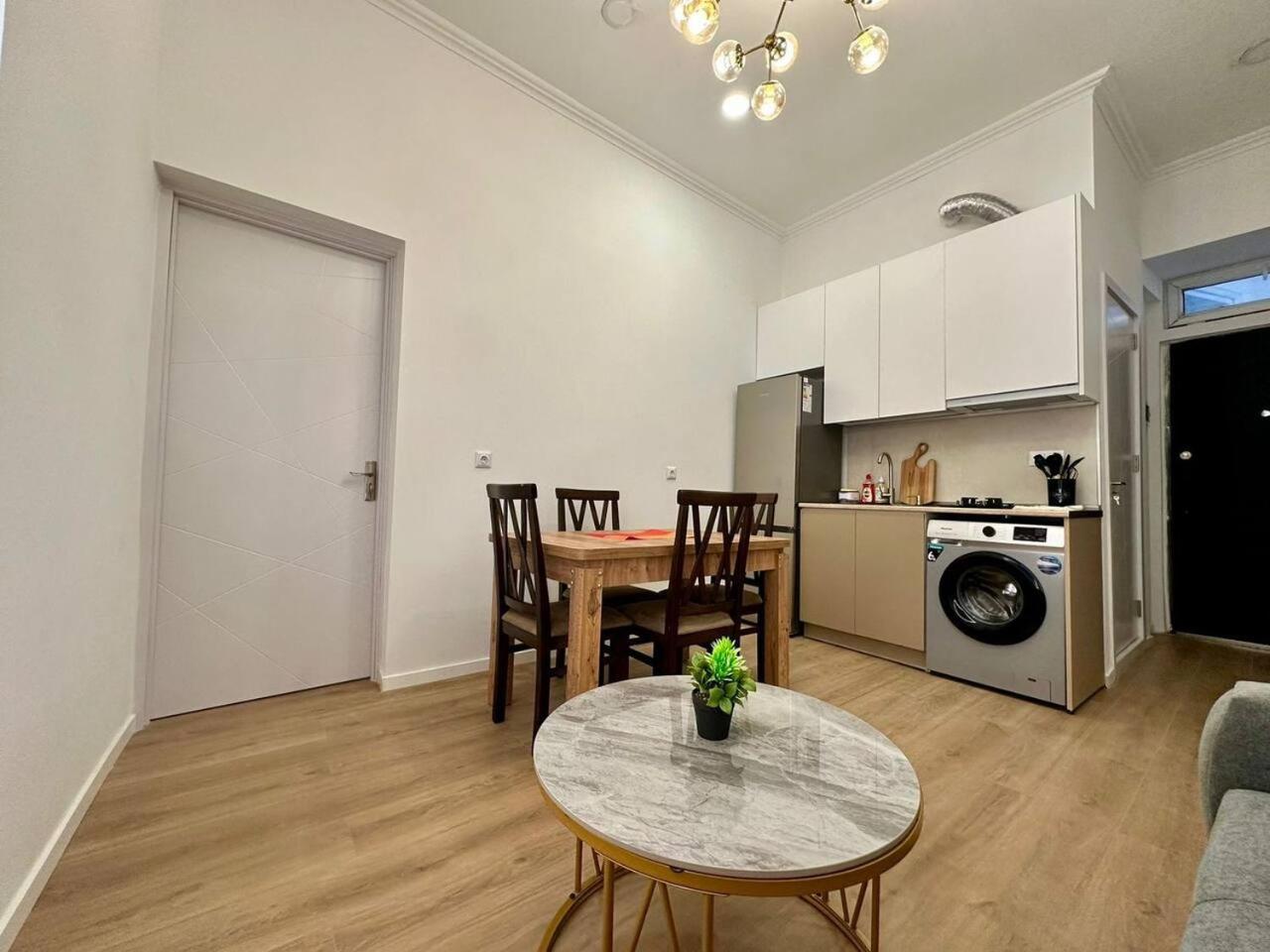 Tbilisi Chronicles - cosy 1BR unit view 3