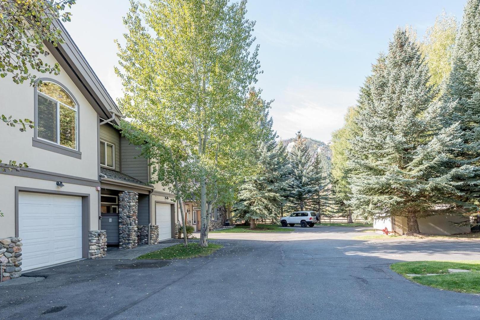 Harriman Townhome 4